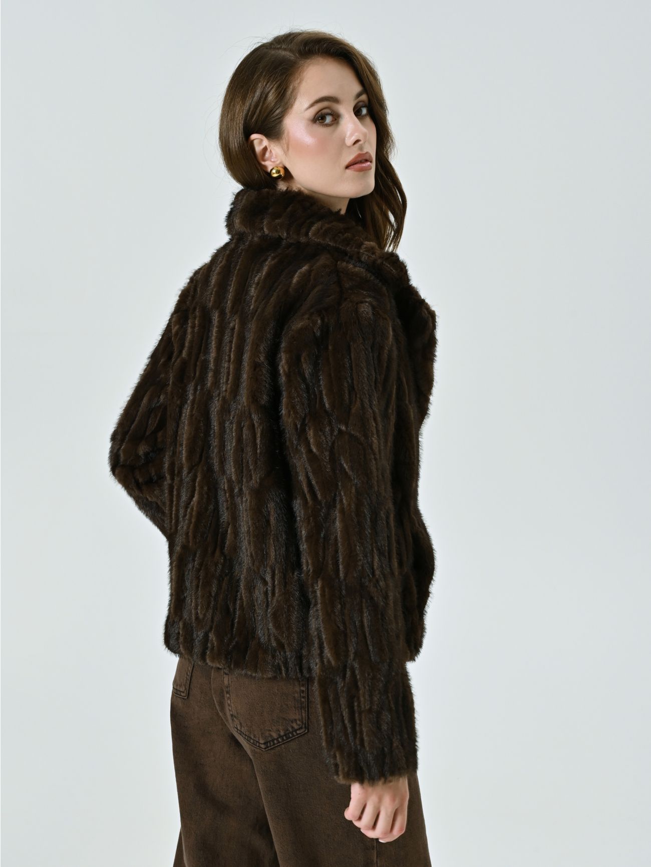 Kurze Jacke mit Pelzeffekt det_3