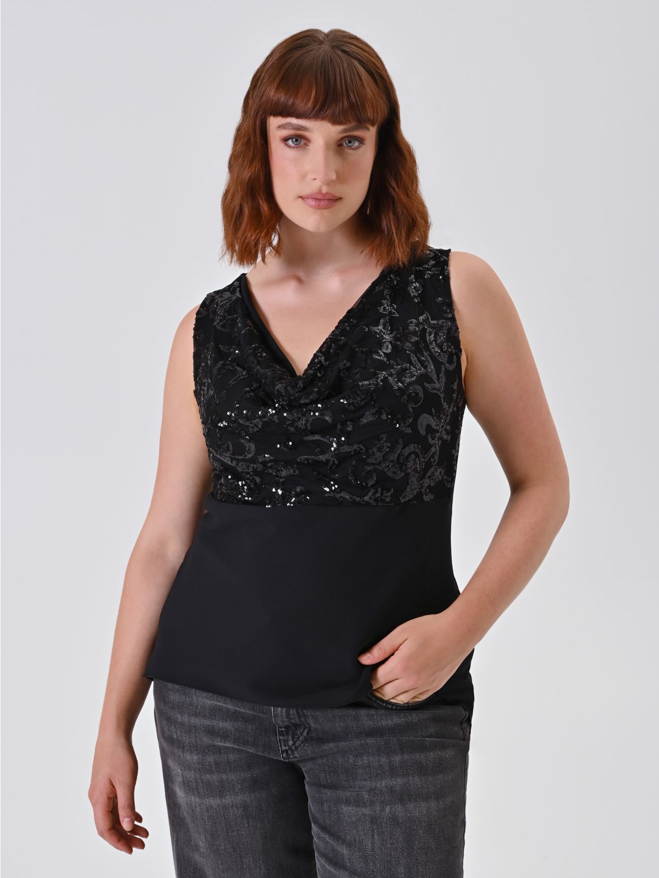 Curvy Black Sequinned Top 5 Rinascimento Curvy Black Sequinned Top in_i7