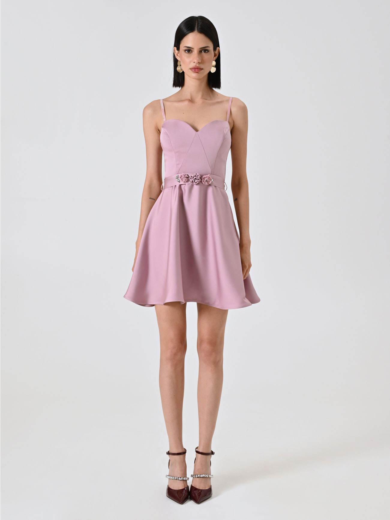 Kleid mit Tellerrock in Malve aus Satin det_1