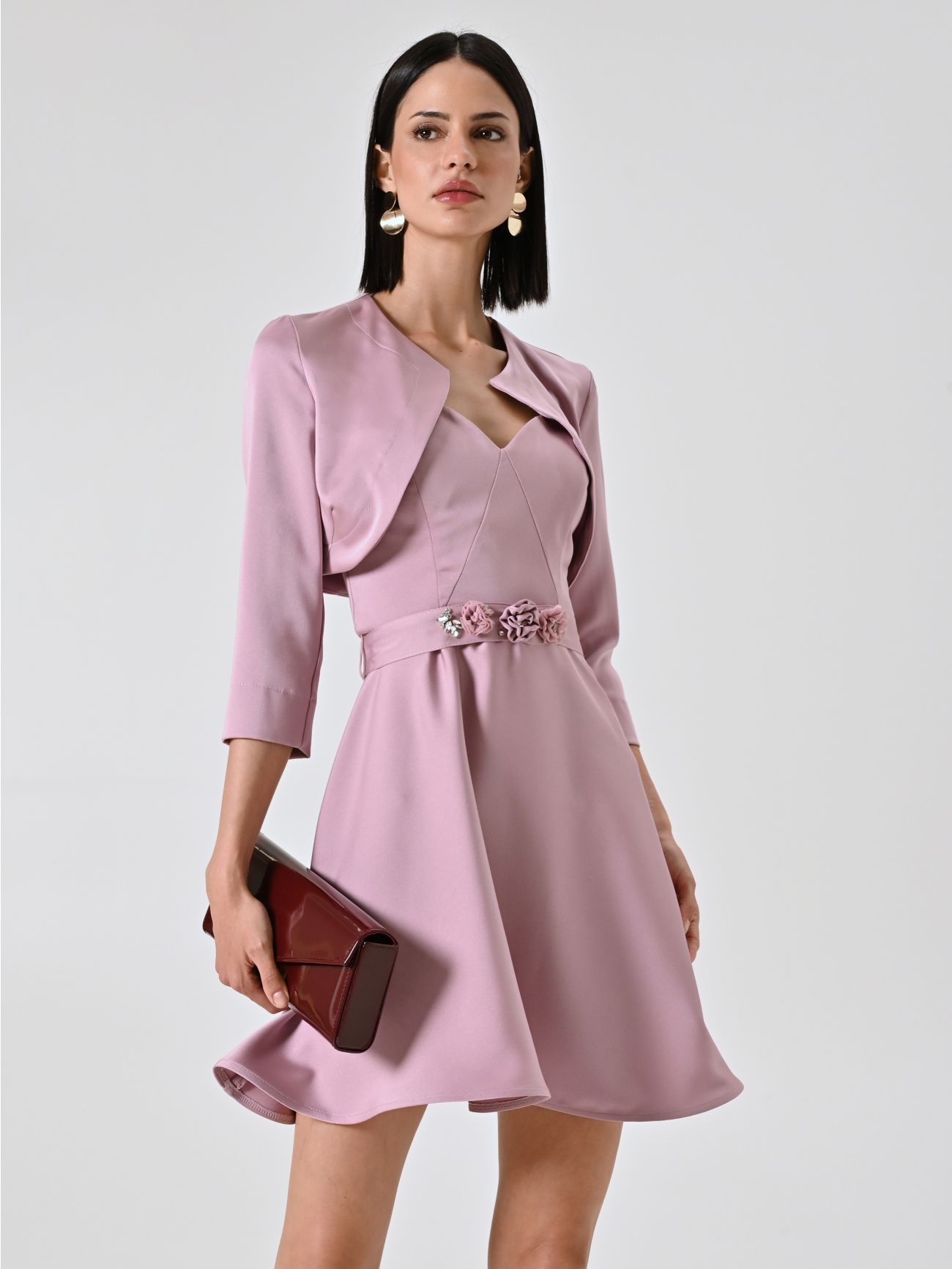 Kleid mit Tellerrock in Malve aus Satin sp_e1