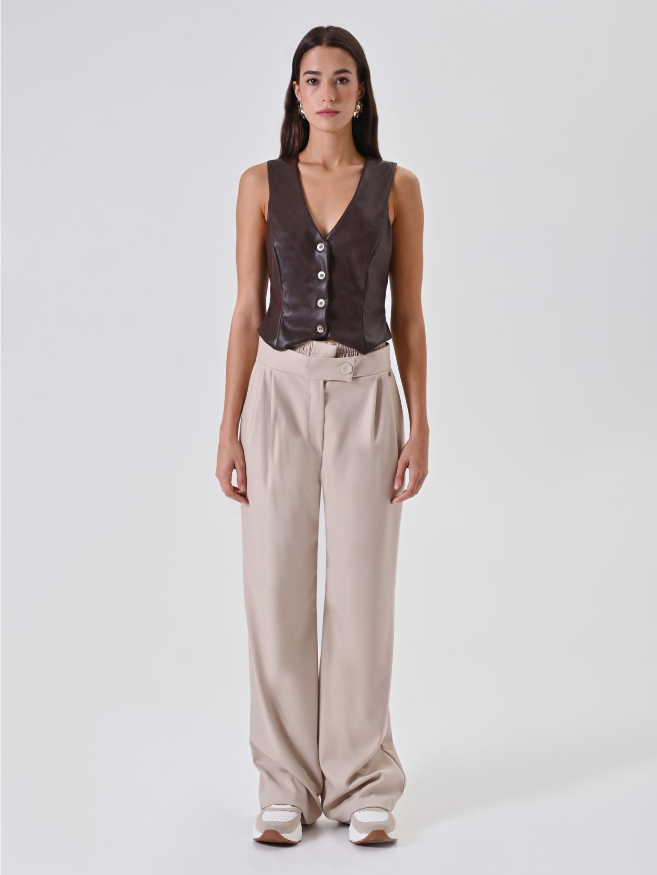 Chaleco de piel sintética marrón det_1