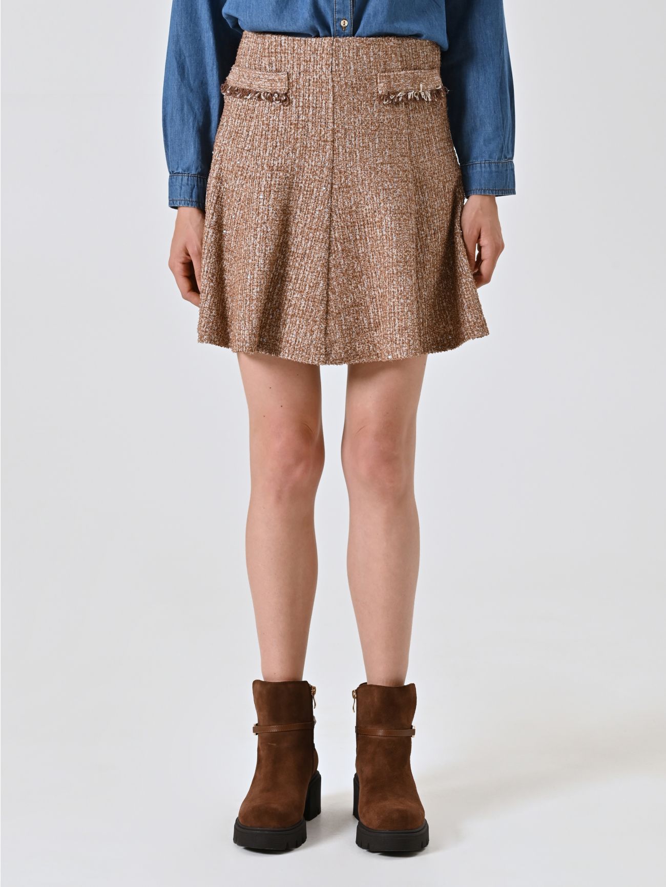Rock aus Tweed mit Pailletten det_2