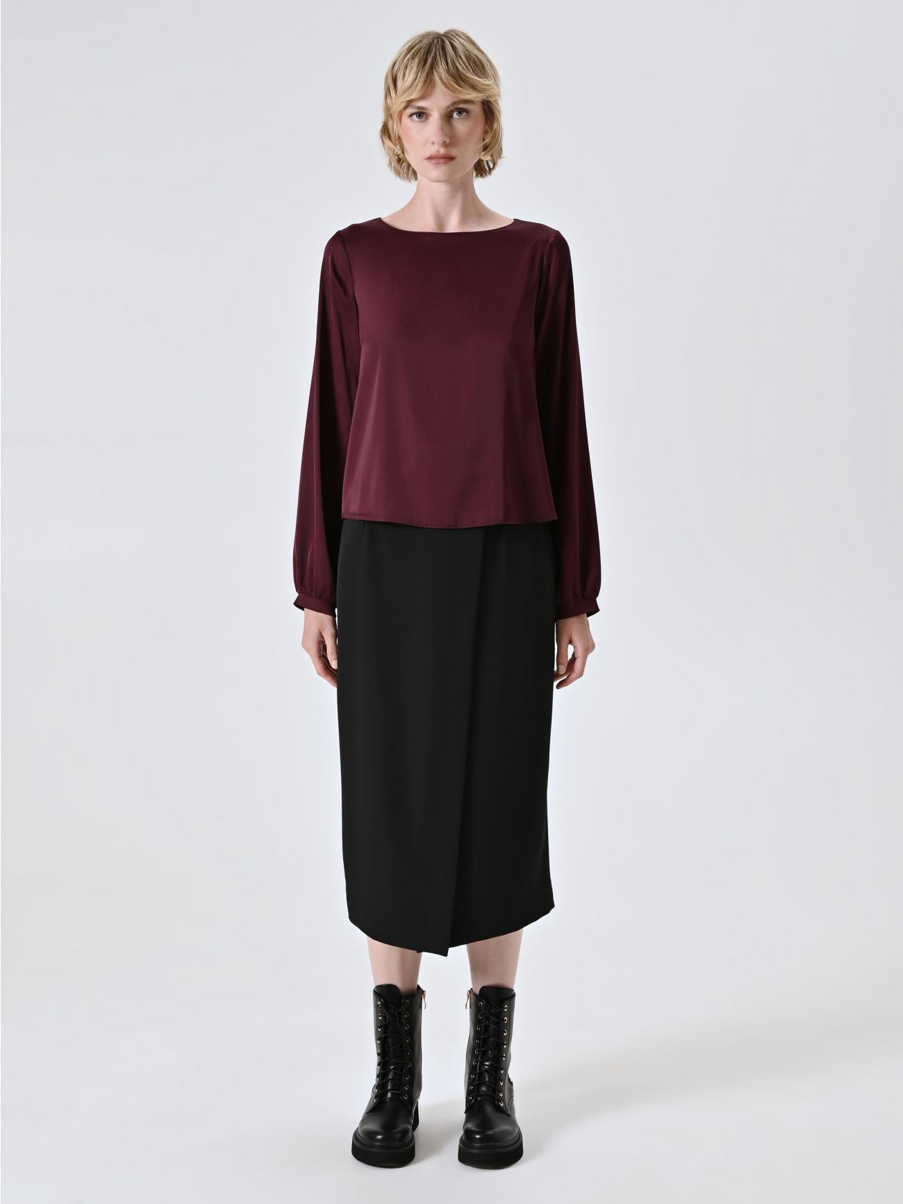 Blusa in Raso Bordeaux det_1