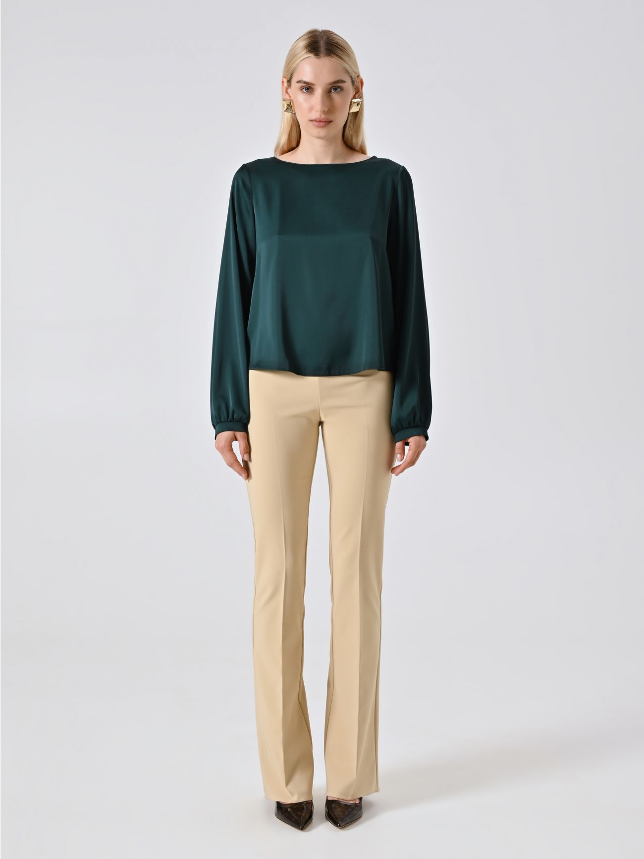 Blusa in Raso Verde det_1