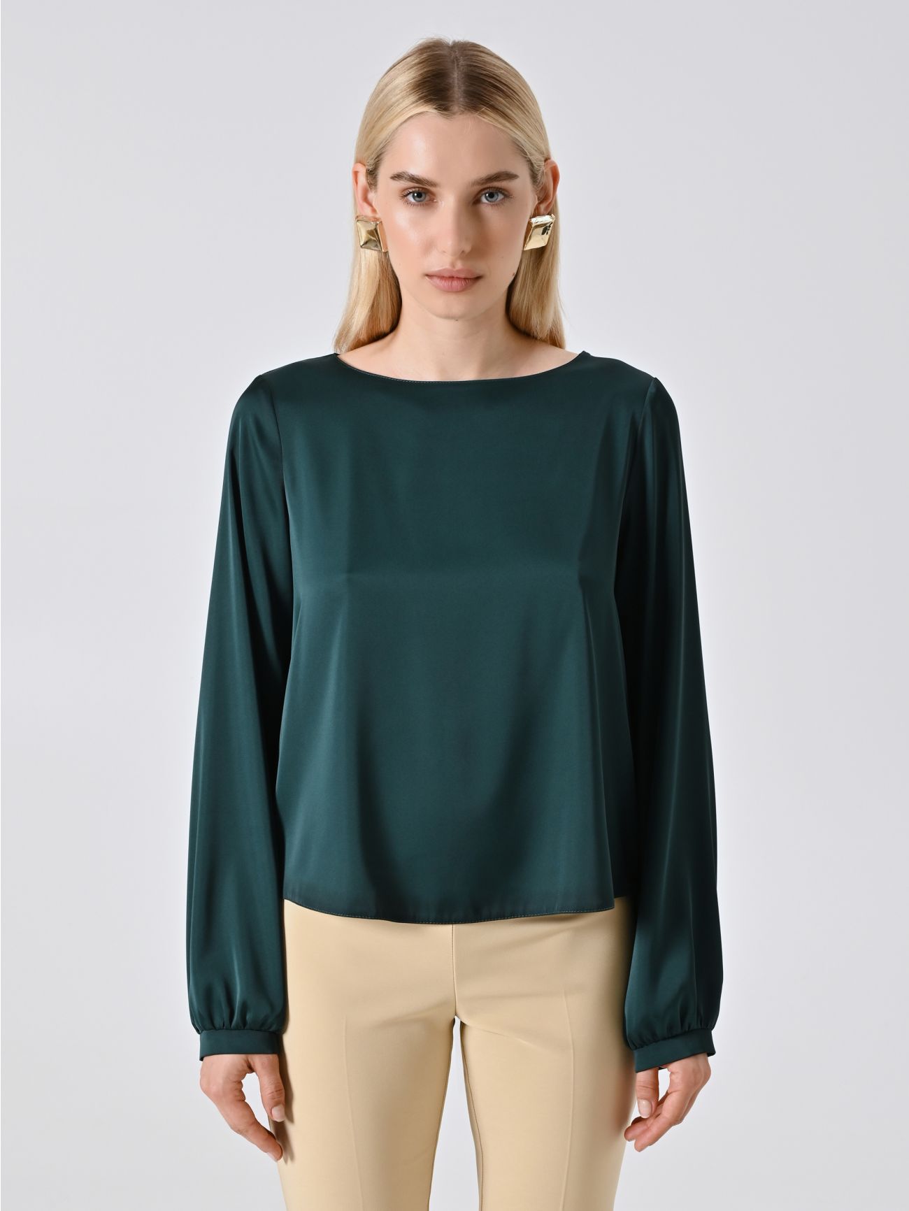 Blusa in Raso Verde det_2