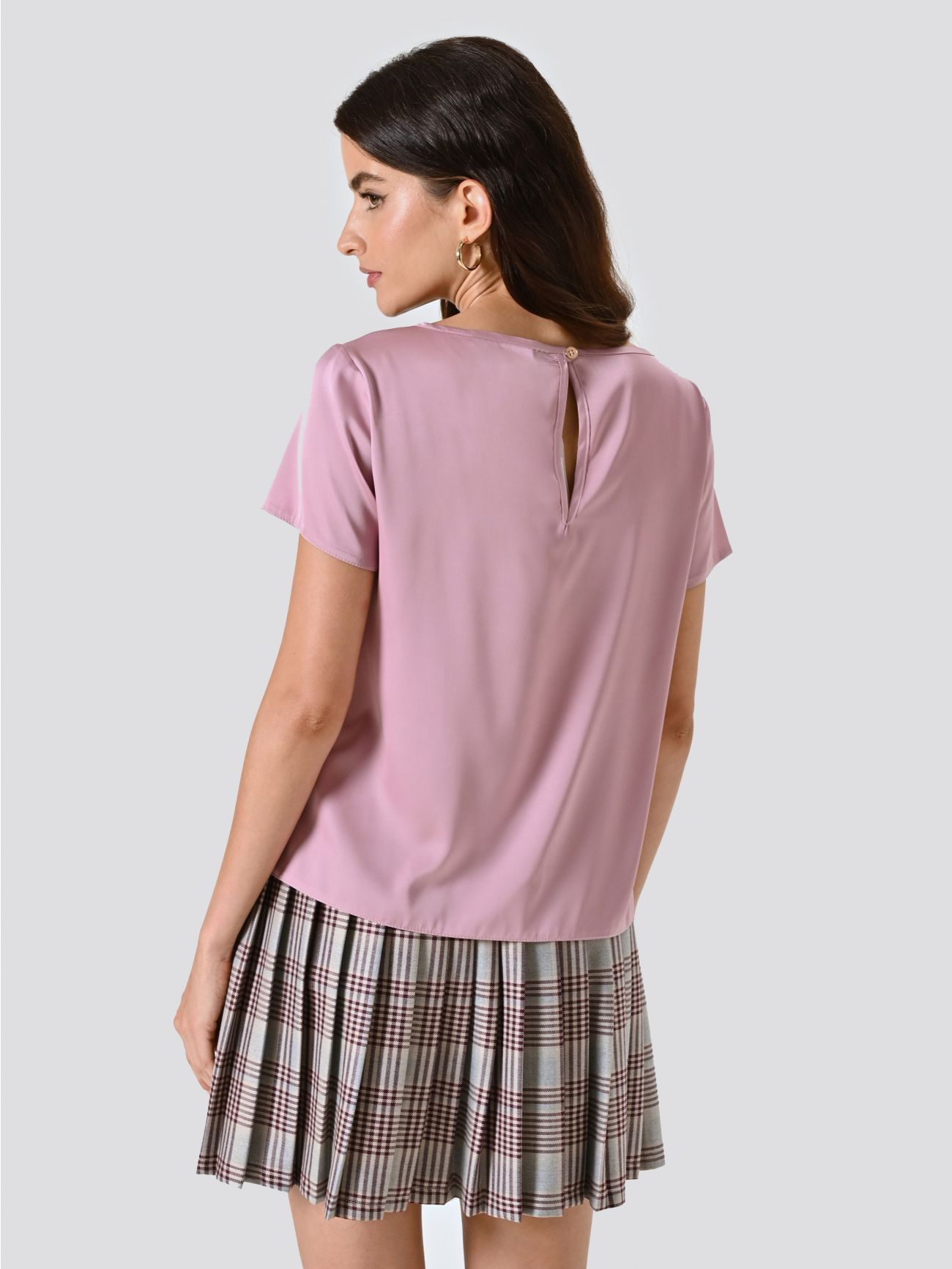 Half-Sleeve Satin Blouse in Mauve Pink det_3