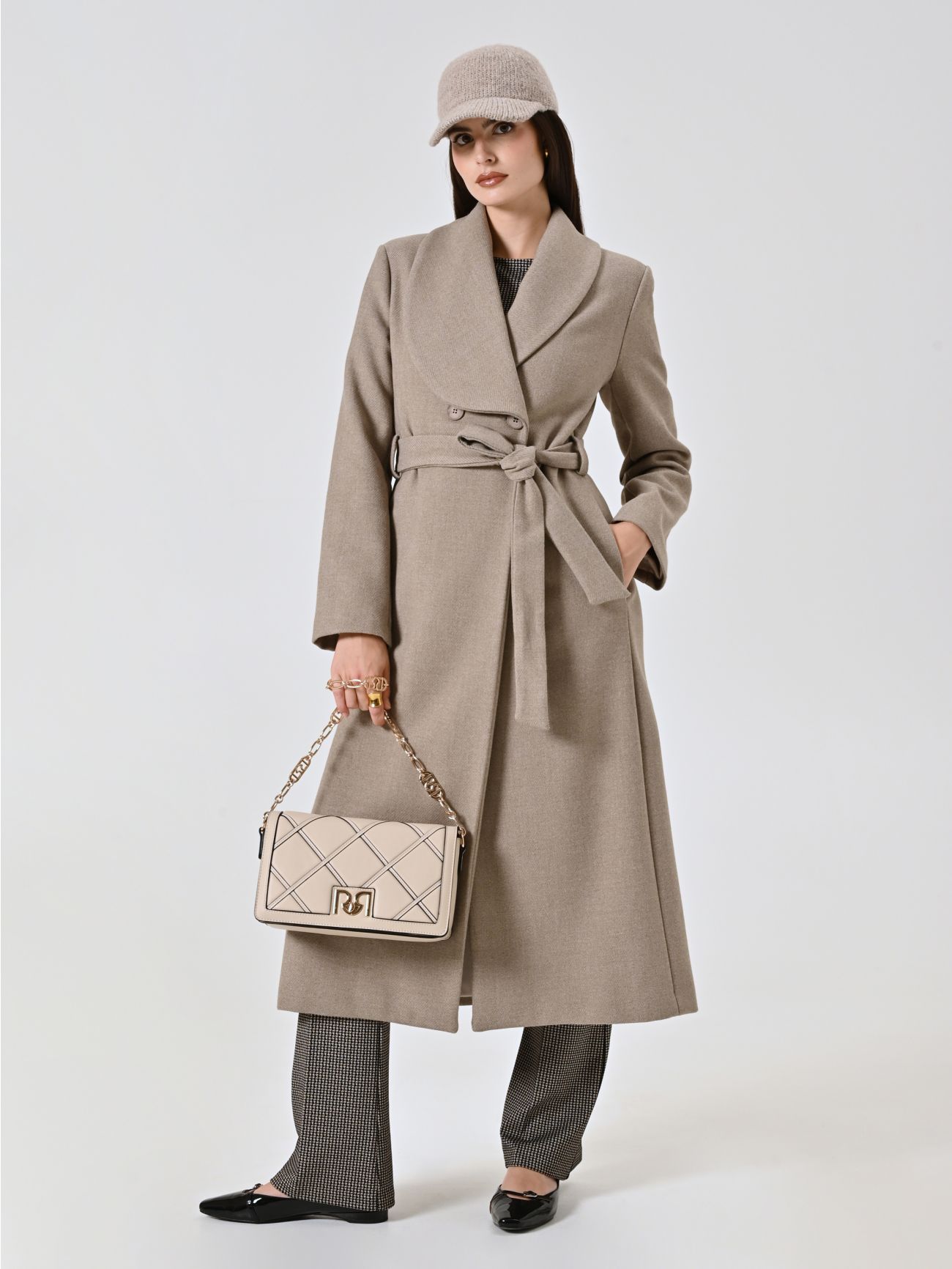Beige Long Double-Breasted Coat with Wide Lapel  Rinascimento
