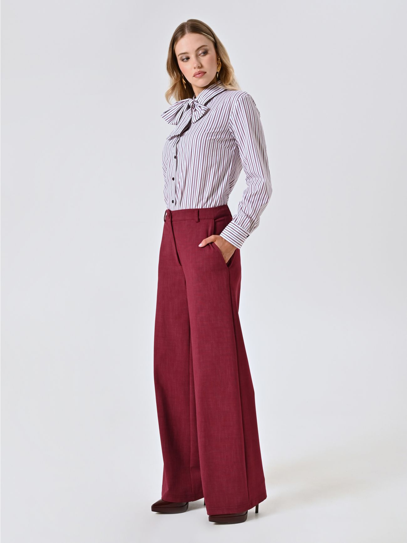 Pantaloni Bordeaux in Punto Milano Fiammato in_i7