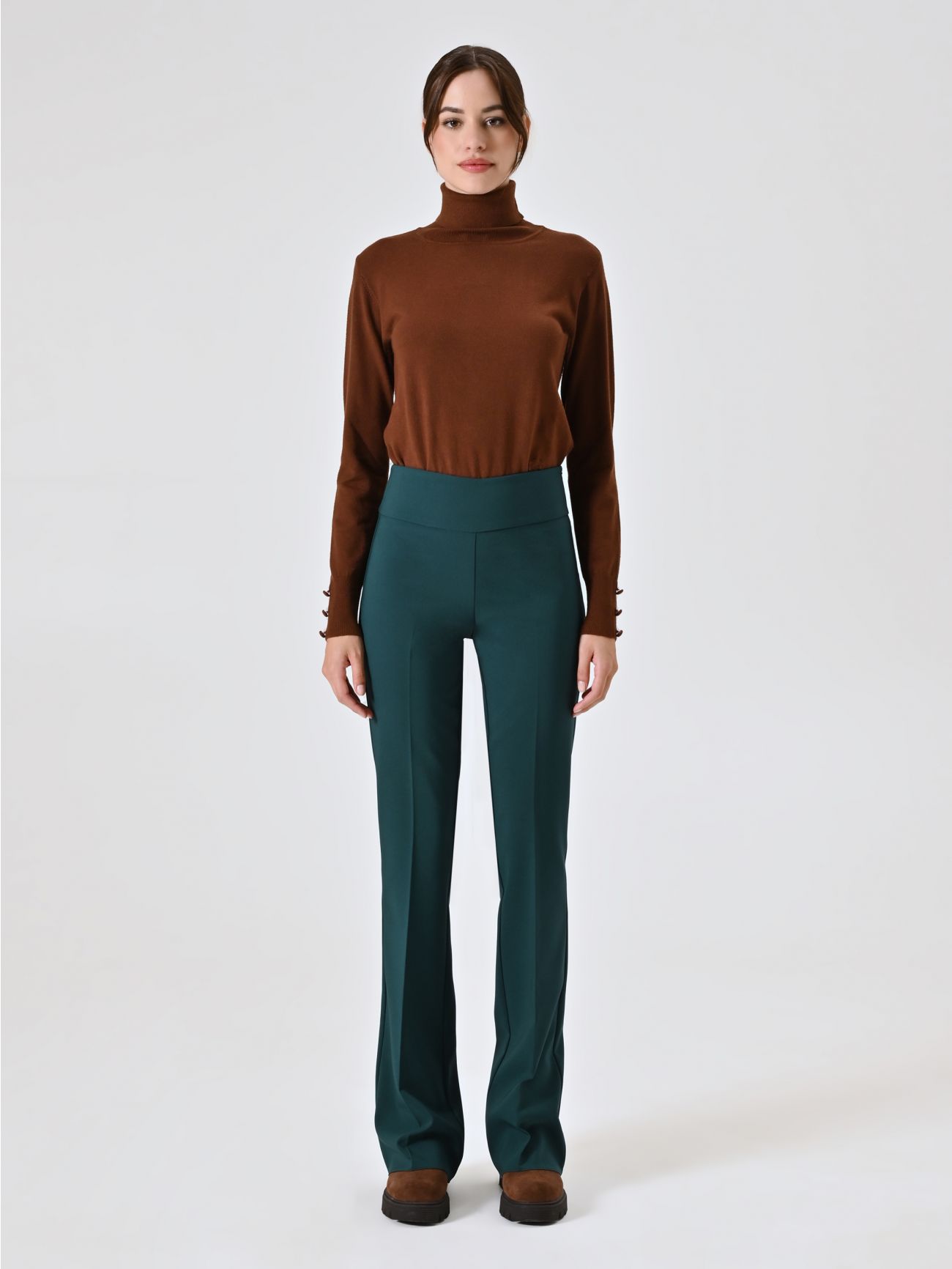 Green Flared Trousers in Technical Fabric det_1