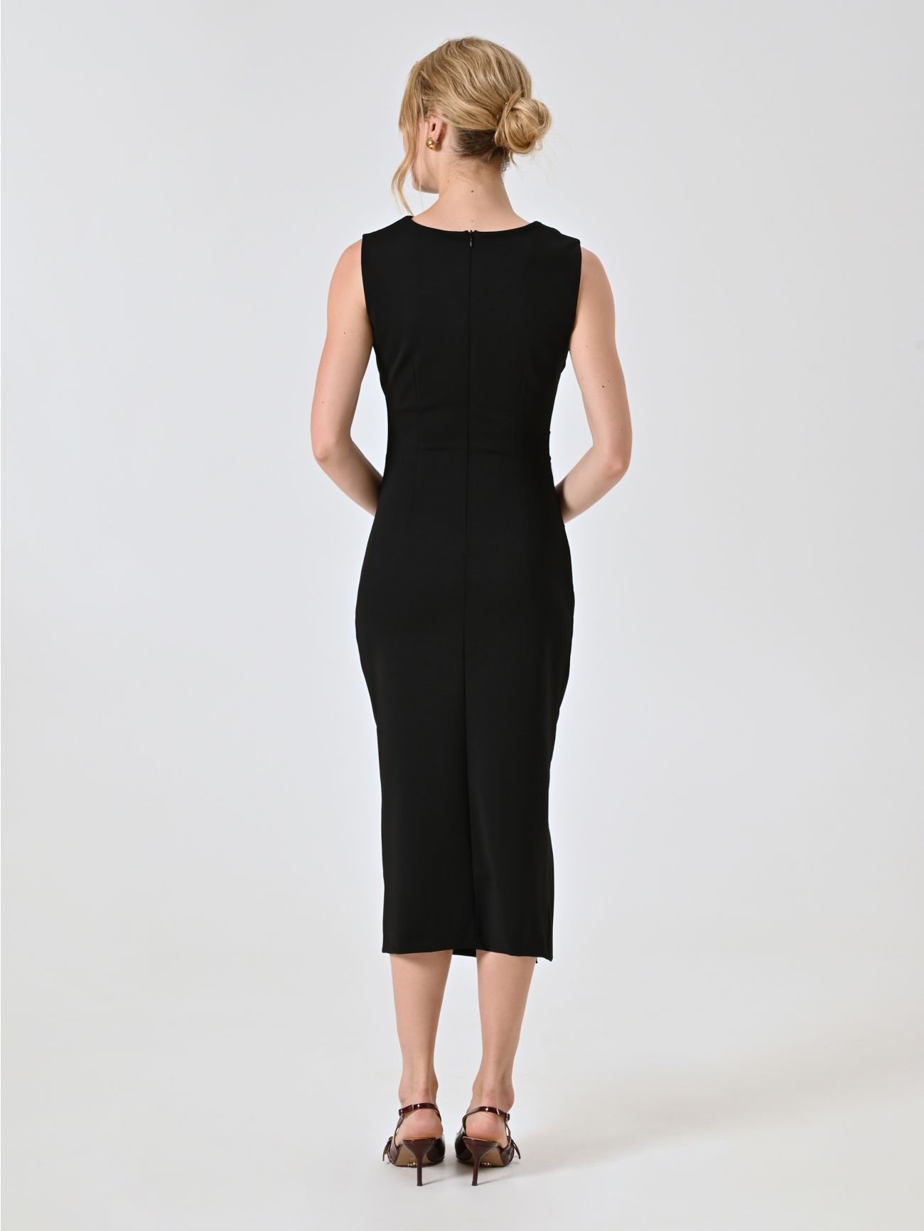 Vestido de tubo midi en punto milano negro con lazo det_3