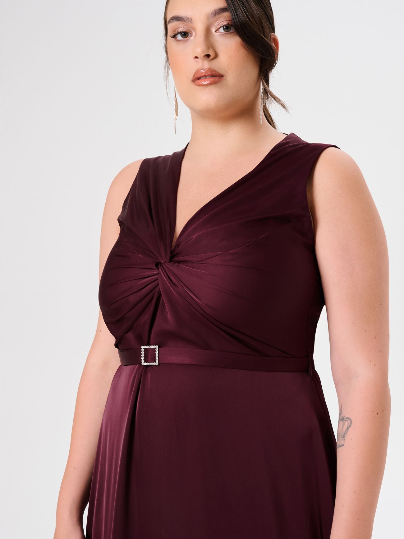 Vestido largo curvy burdeos in_i5