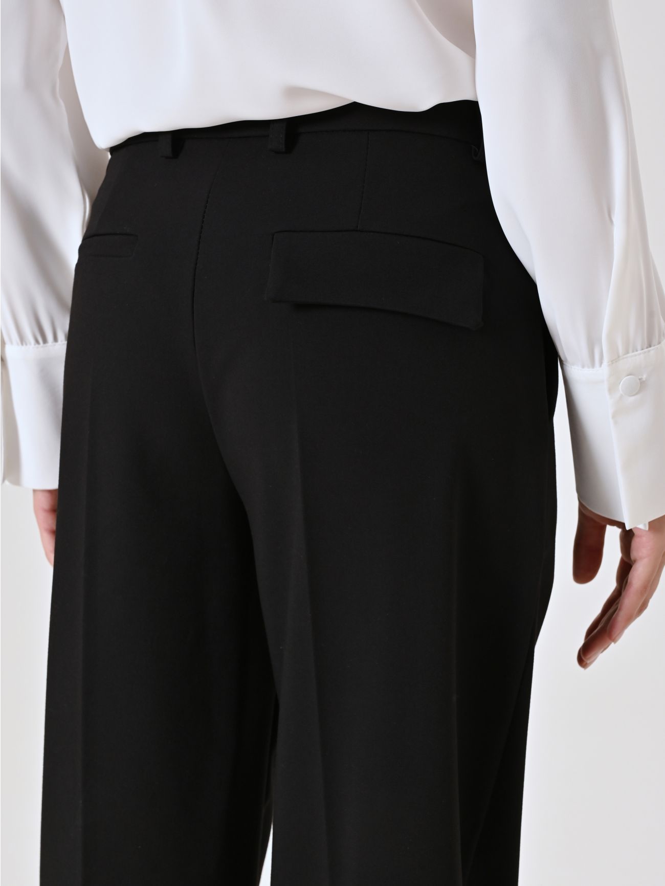 Pantaloni Neri in Misto Viscosa in_i5
