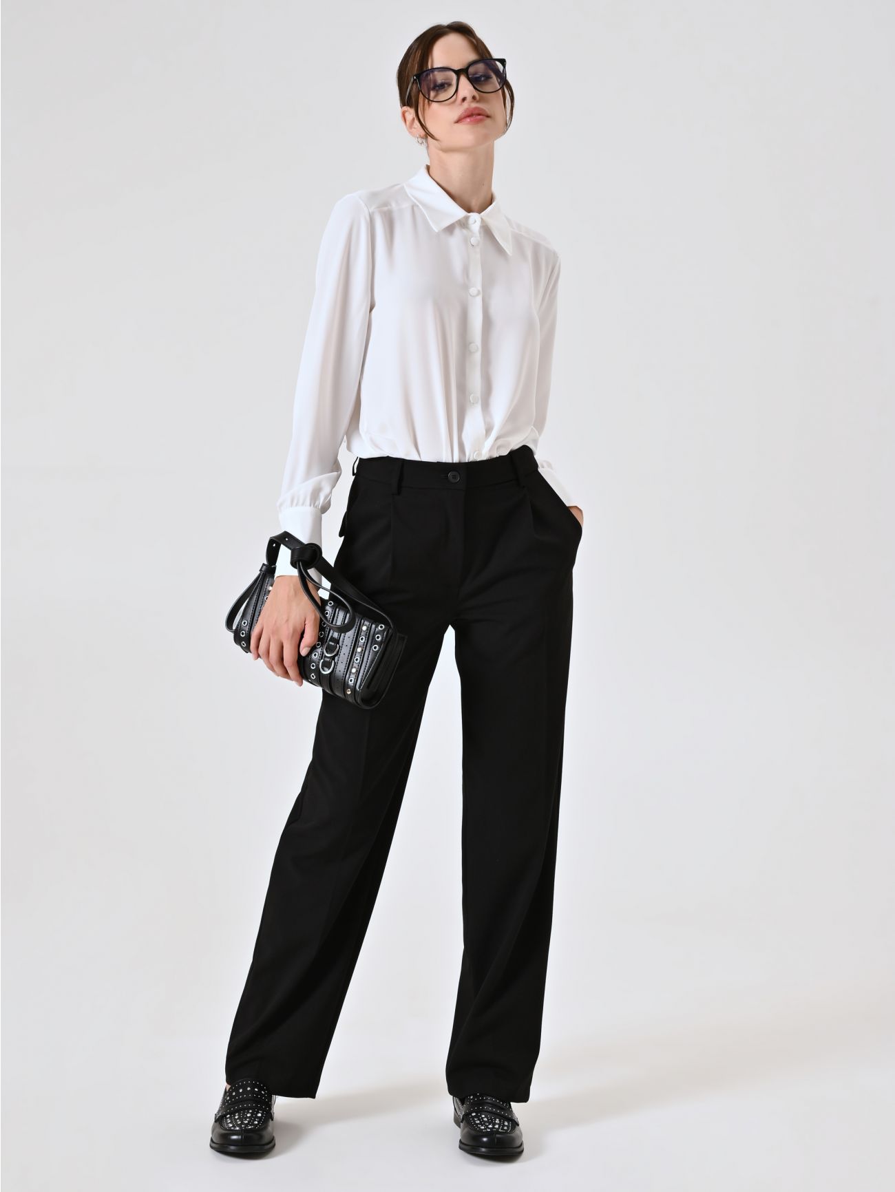 Black Trousers in Viscose Blend  Rinascimento