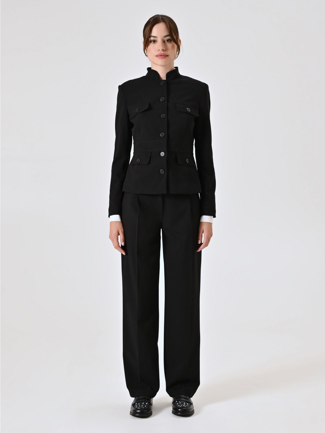 Giacca Nera con Utility Pockets  det_1