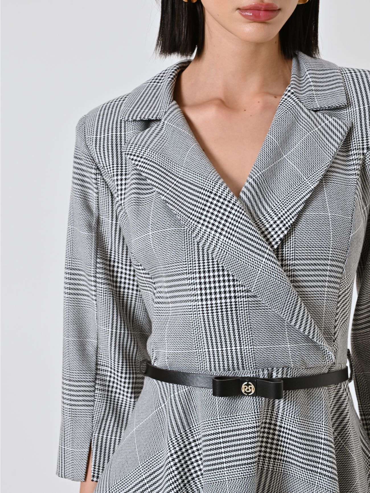 Kleid mit Hahnentrittmuster in_i5
