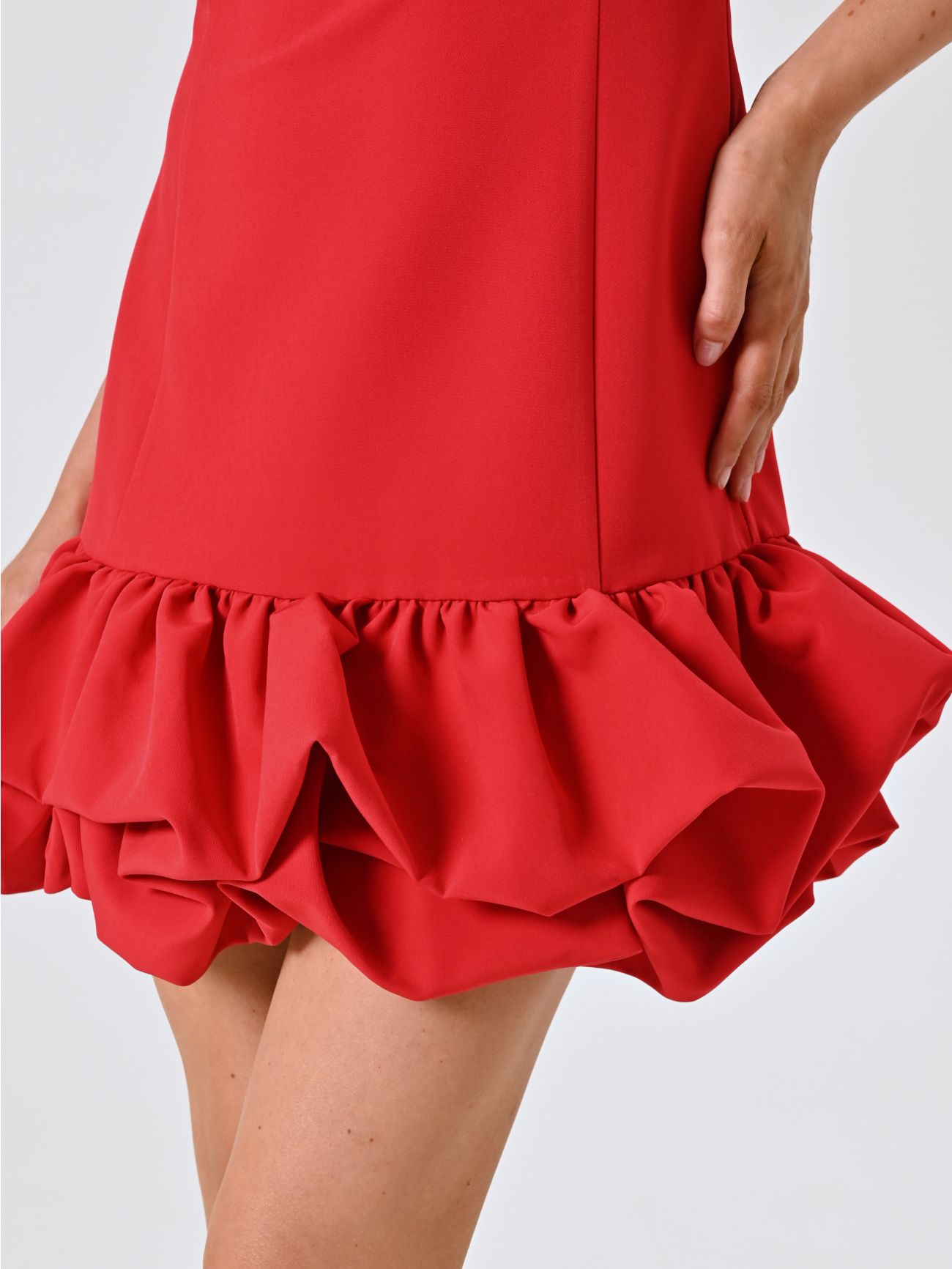 Abito Rosso con Gonna a Palloncino in_i5