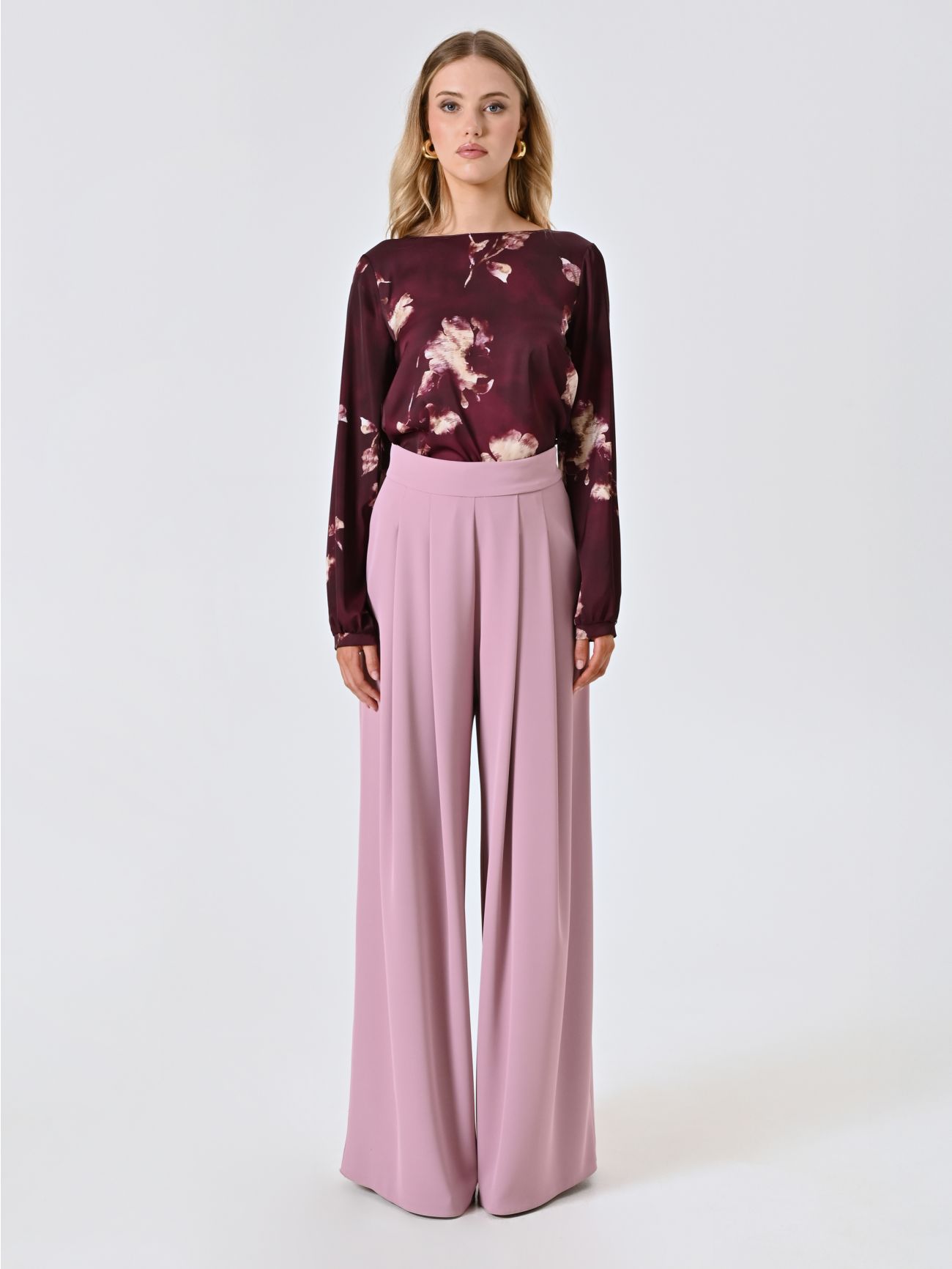 Burgundy Floral Blouse det_1