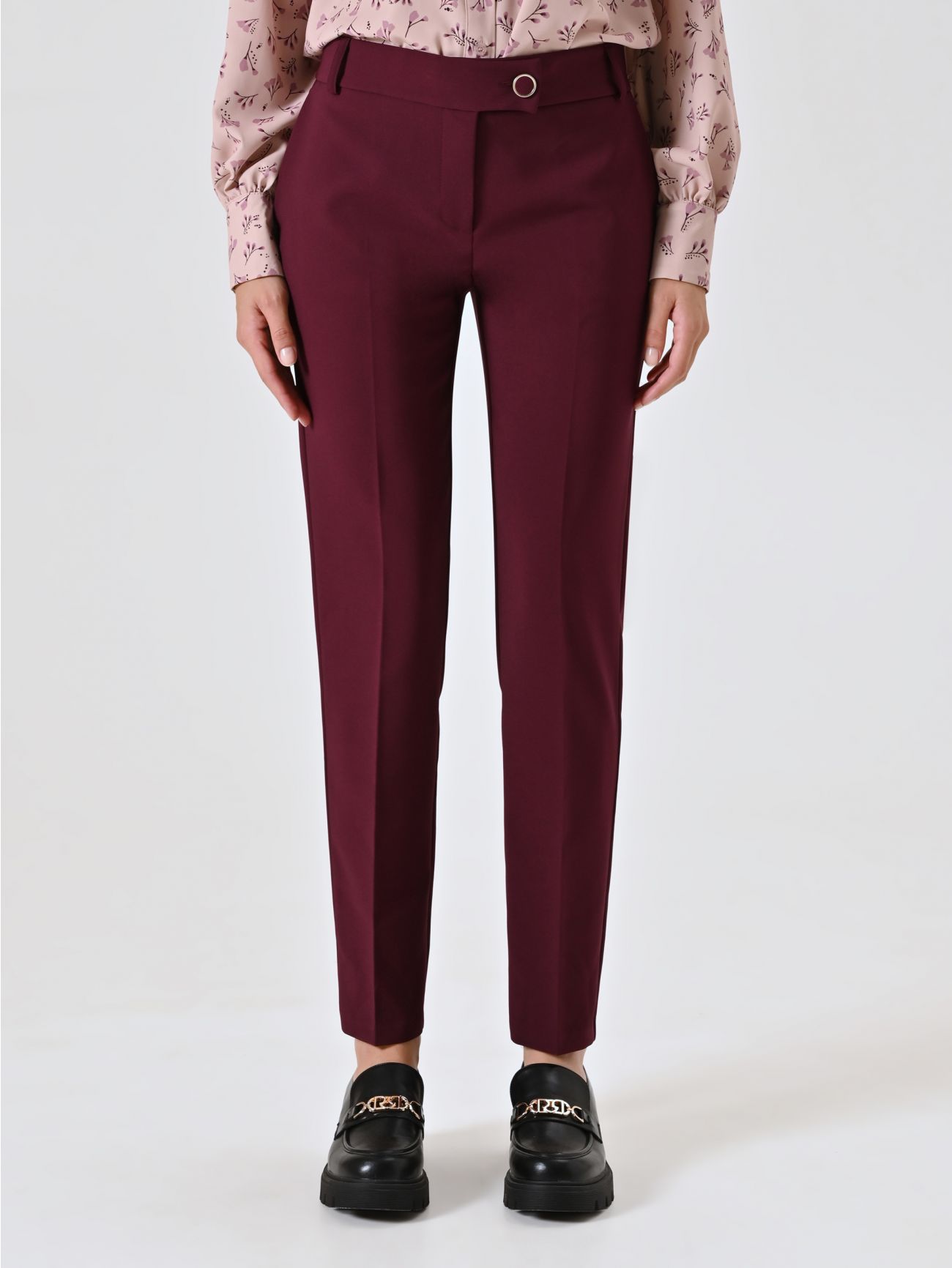 Burgundy Trousers in Technical Fabric det_2