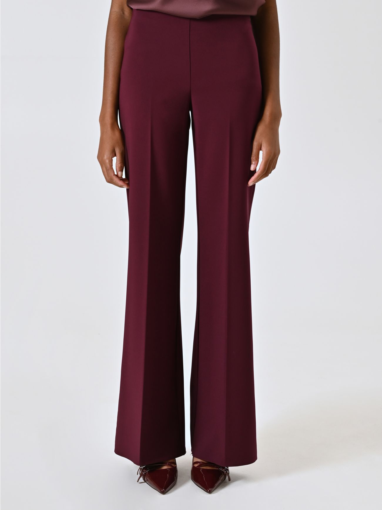 Pantalon palazzo bordeaux en tissu technique det_2