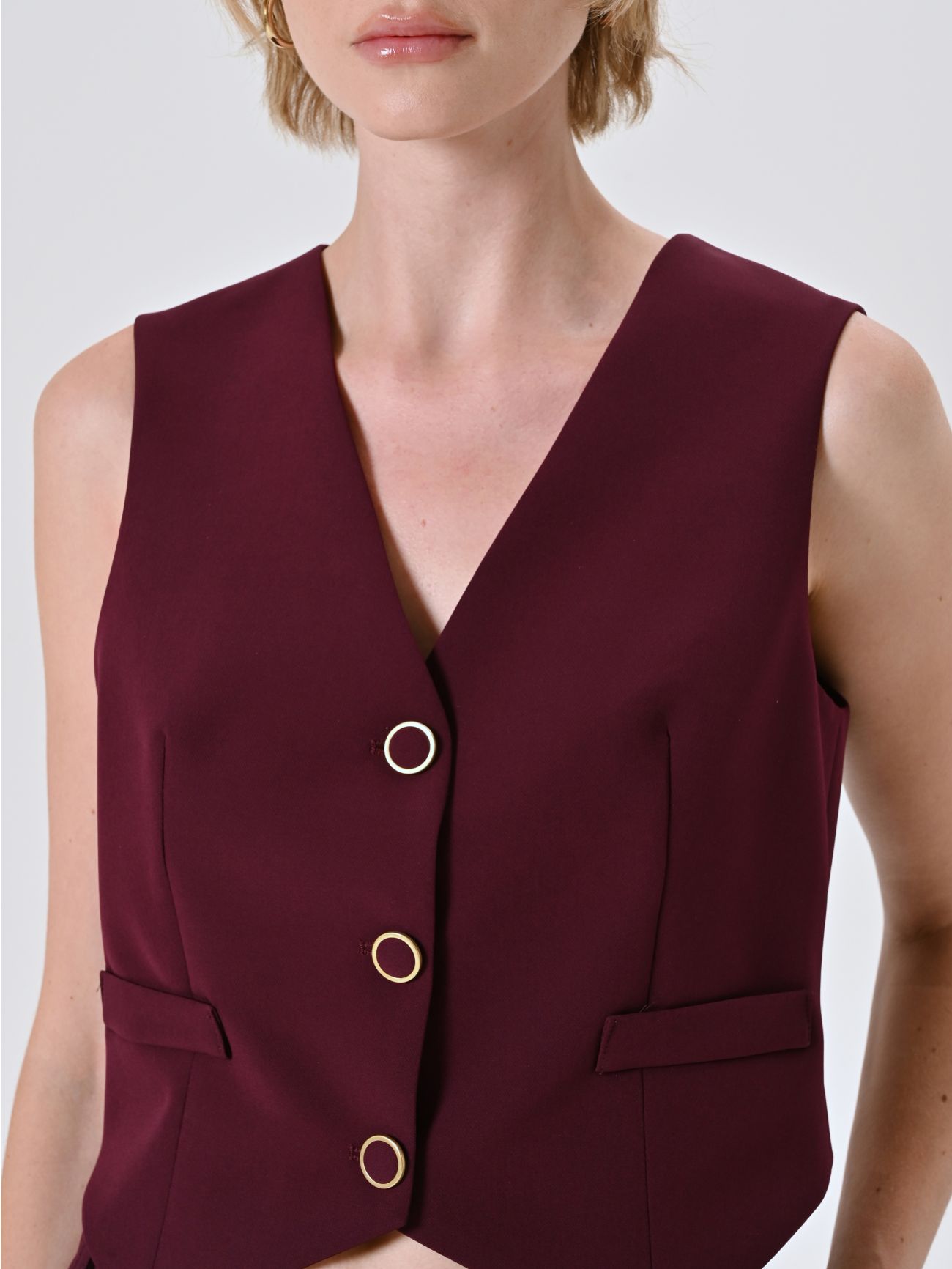 Gilet in Tessuto Tecnico Bordeaux in_i5