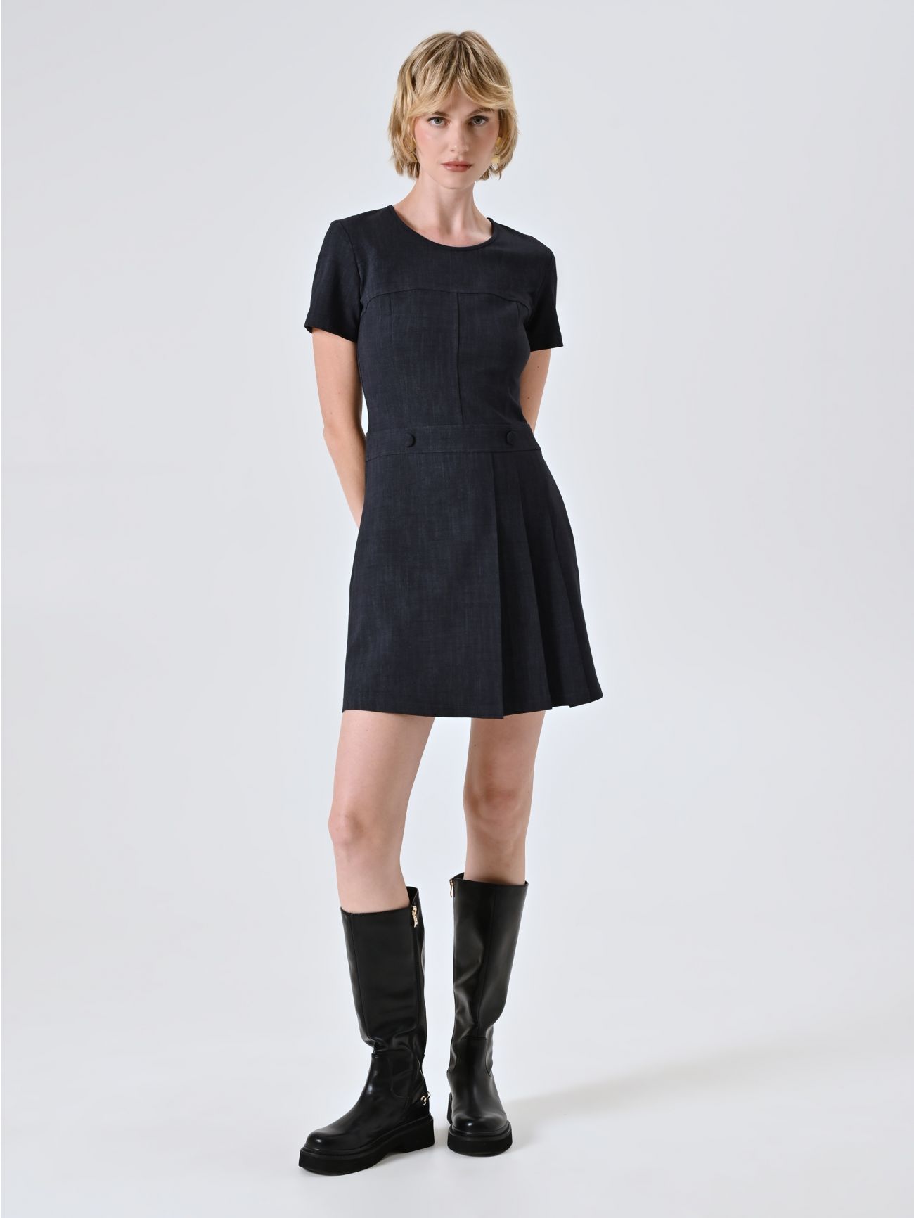 Slub Milano-stitch Denim-Effect Dress in_i7