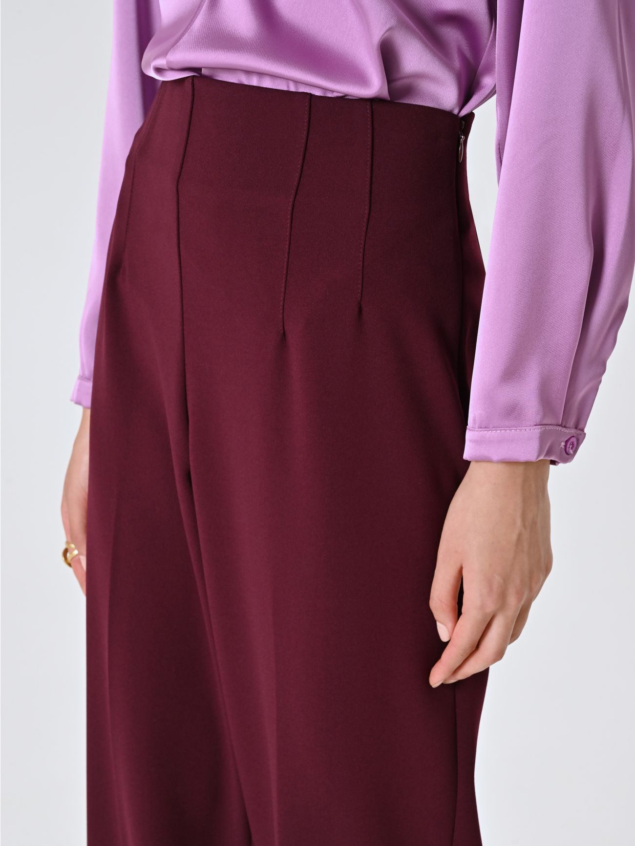 Pantalone Palazzo in Scuba mano Crepe Bordeaux in_i5