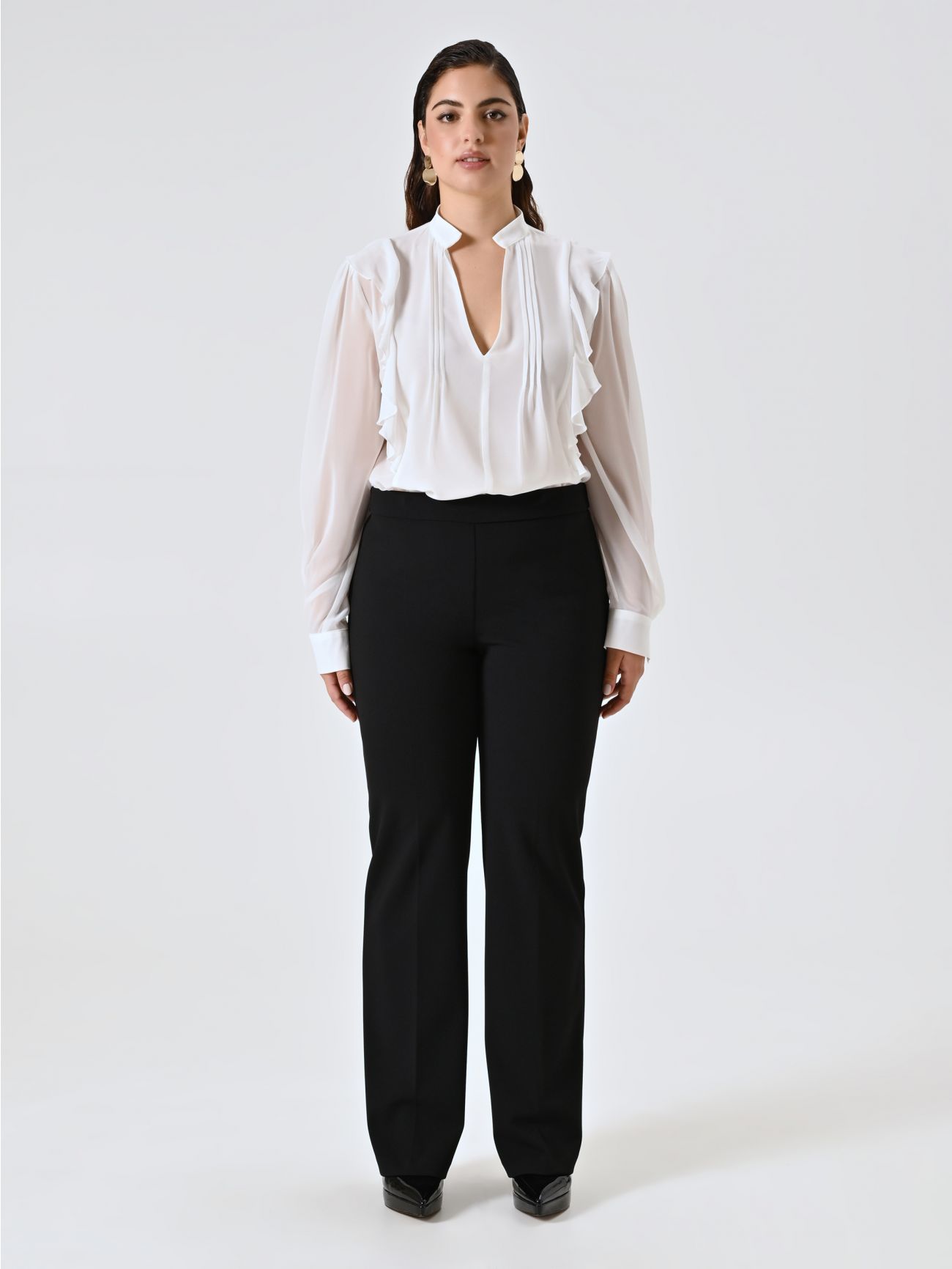 Curvy Black Palazzo Trousers in Scuba Crepe det_1