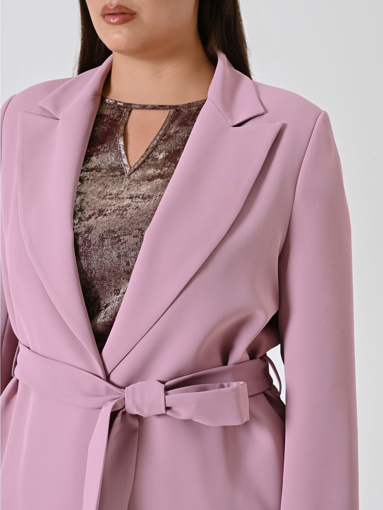 Chaqueta curvy tipo bata en cady malva in_i5