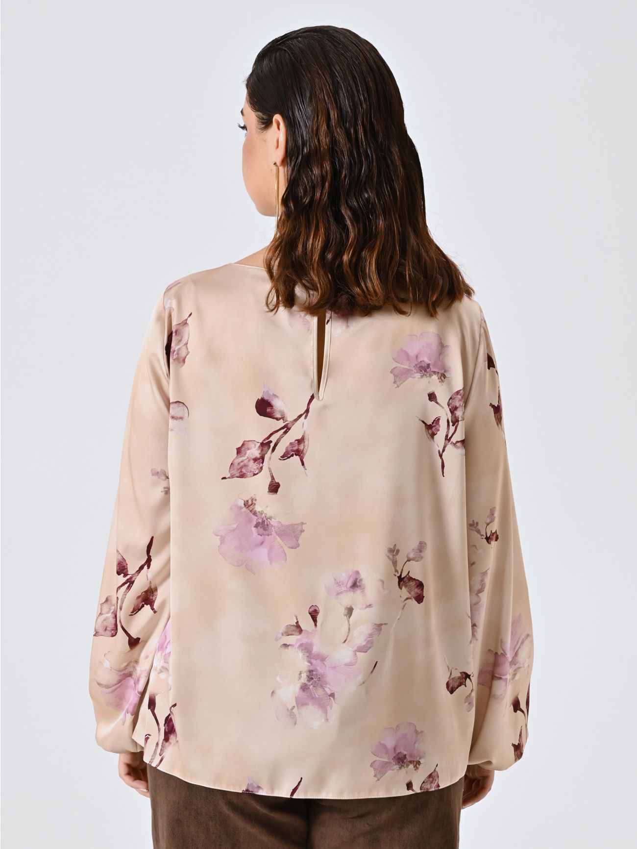 Curvy Floral Blouse det_3