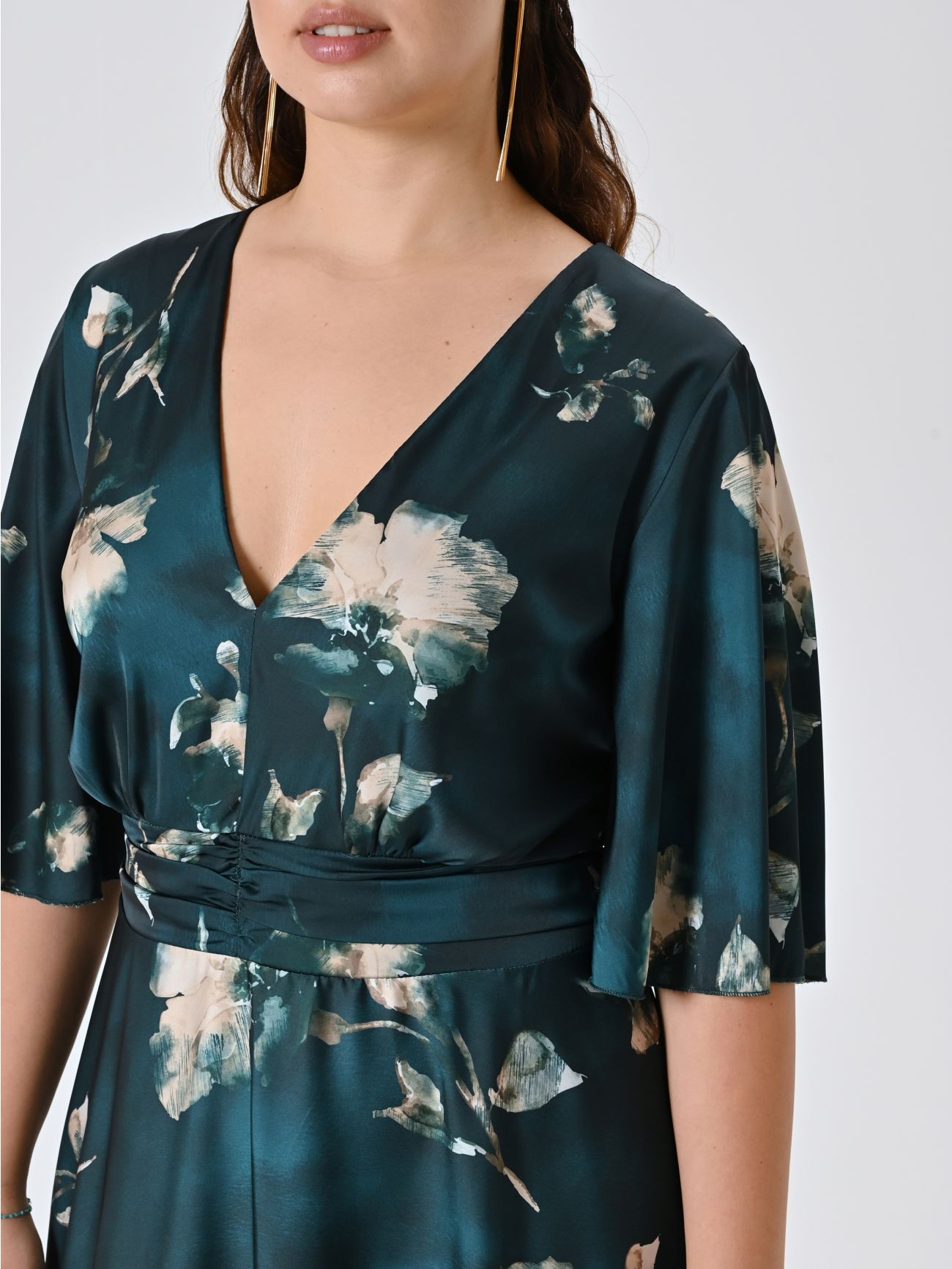 Curvy Long Green Floral Dress in_i5