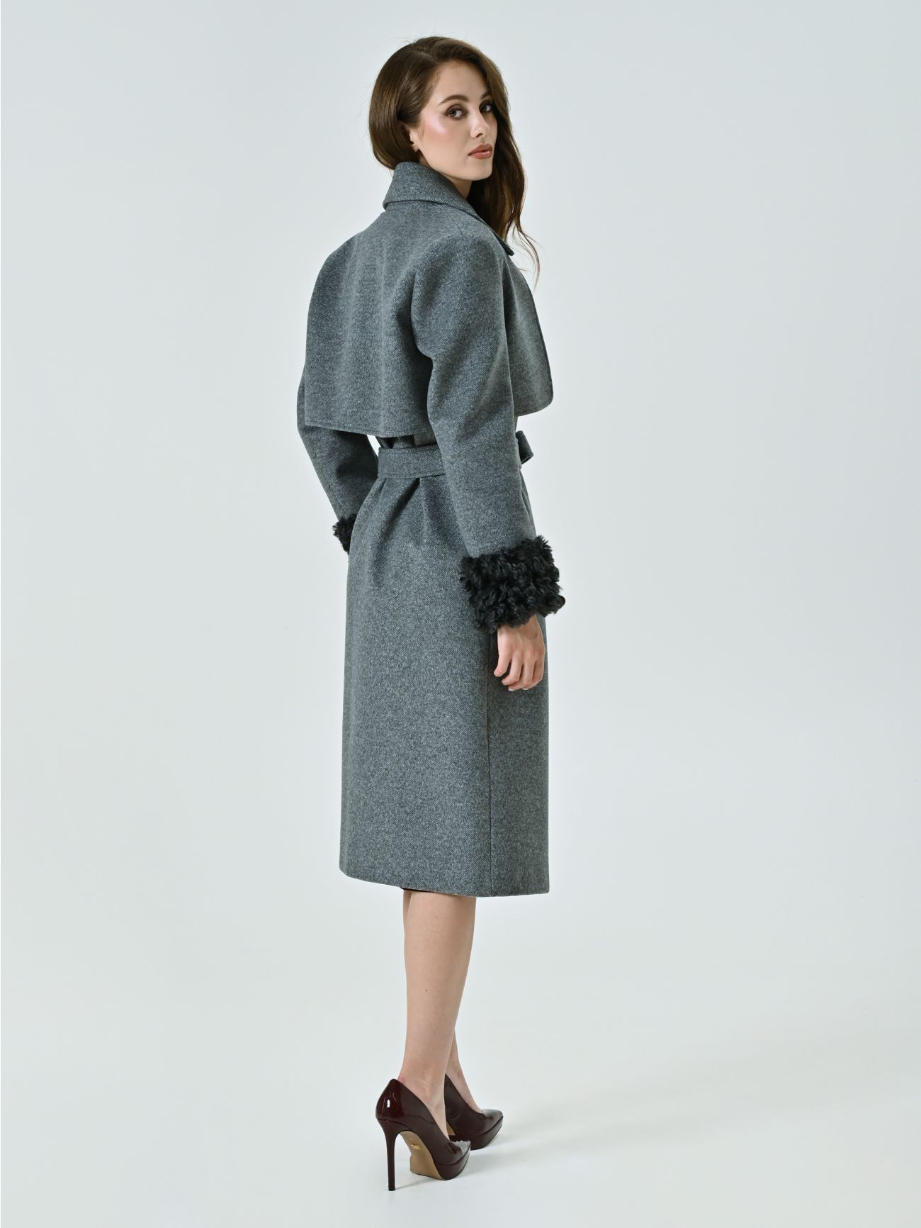 Three-in-One Coat with Fur-effect Cuffs det_3