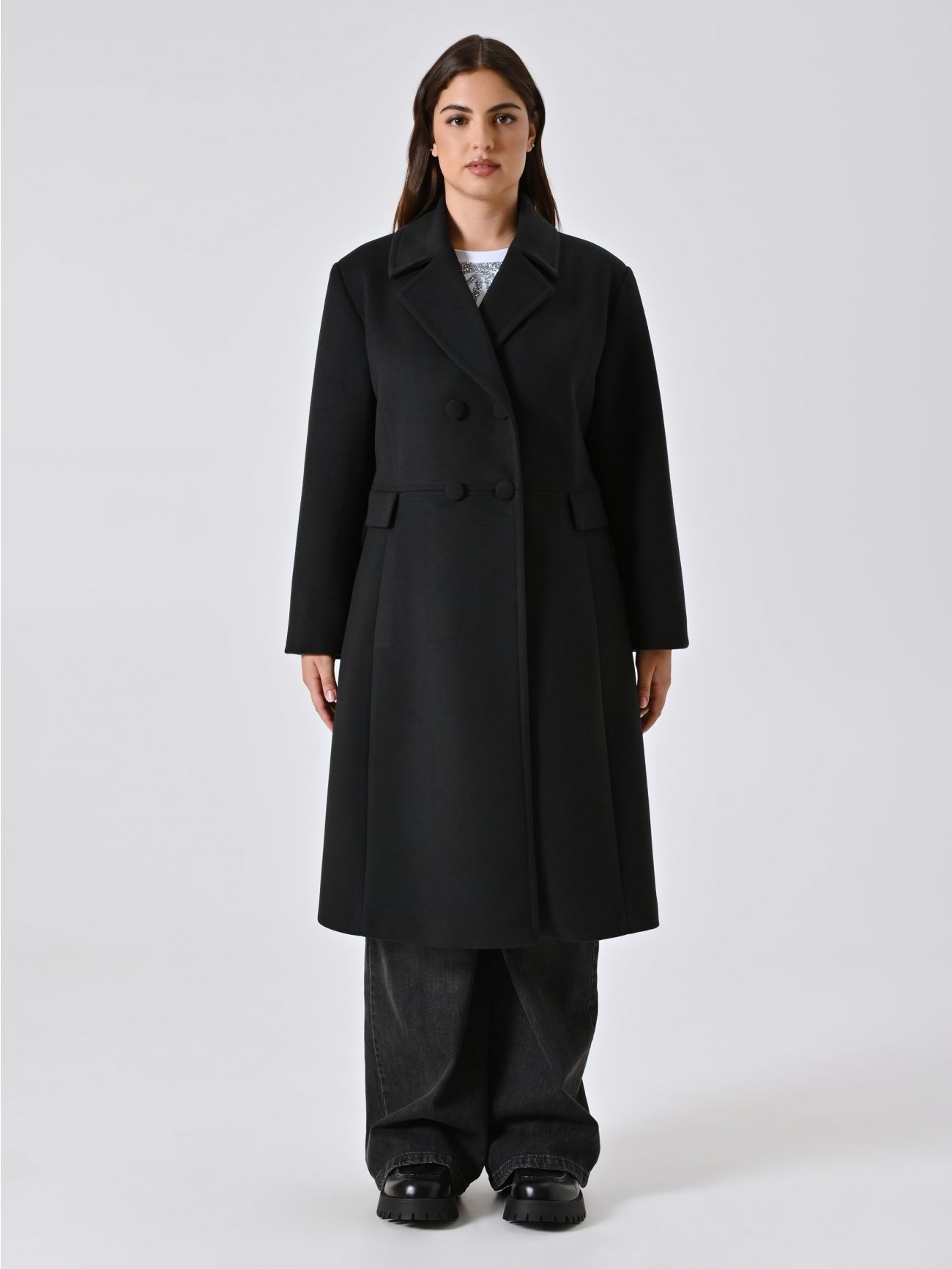 Cappotto Curvy Nero in Velour det_1