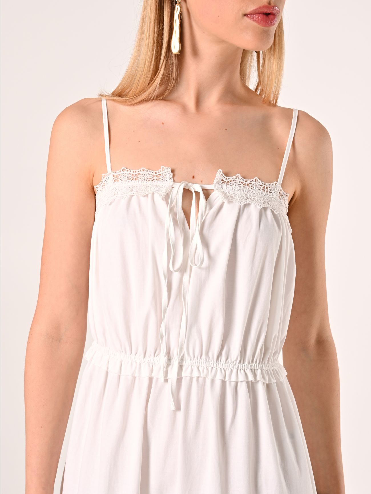 White Dress with Inserts in_i5