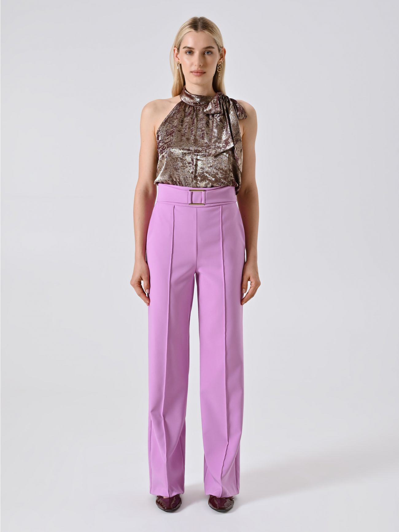 Pantaloni Rosa Orchidea con Fibbia Geometrica in Tessuto Tecnico  det_1