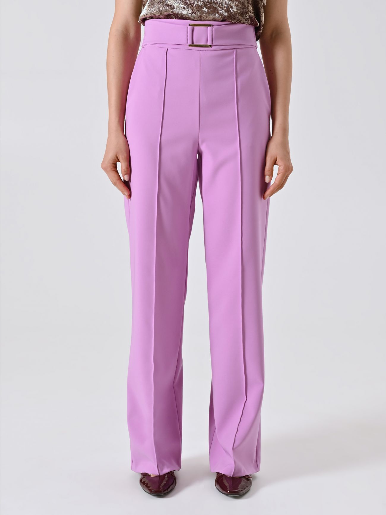 Pantaloni Rosa Orchidea con Fibbia Geometrica in Tessuto Tecnico  det_2