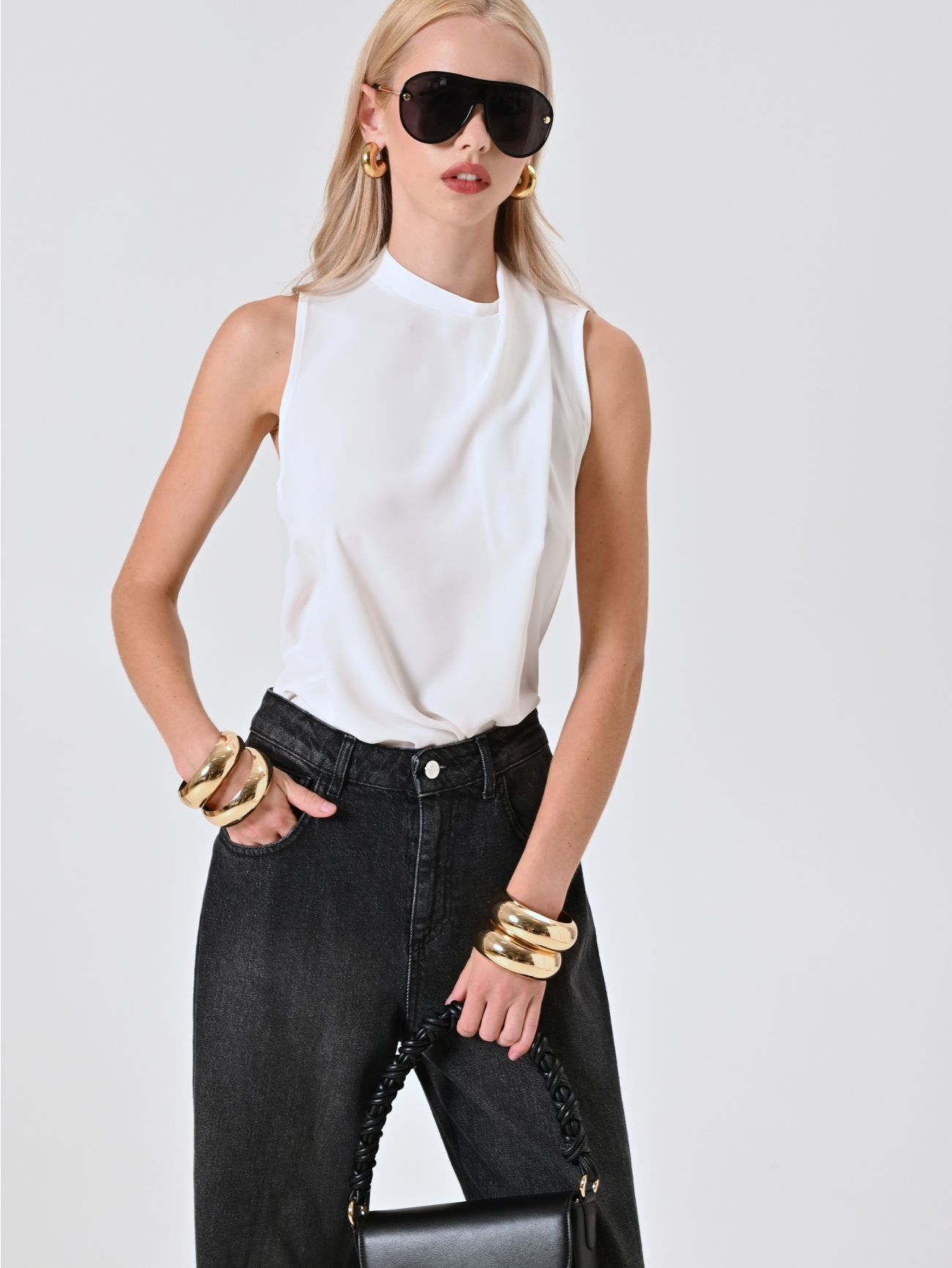 Flowy White Top 5 Rinascimento Flowy White Top in_i7