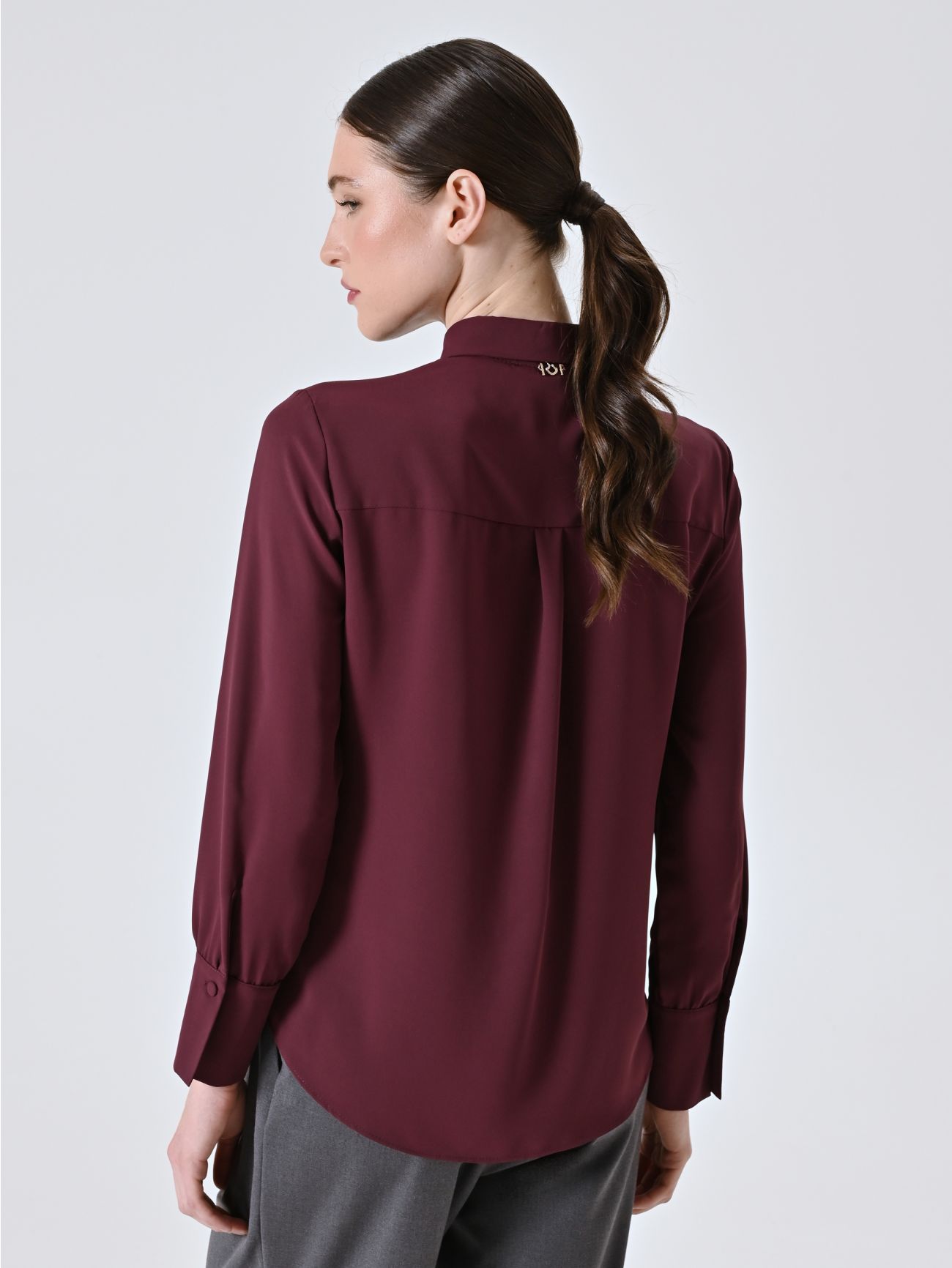 Burgundy Shirt with Covered Buttons det_3