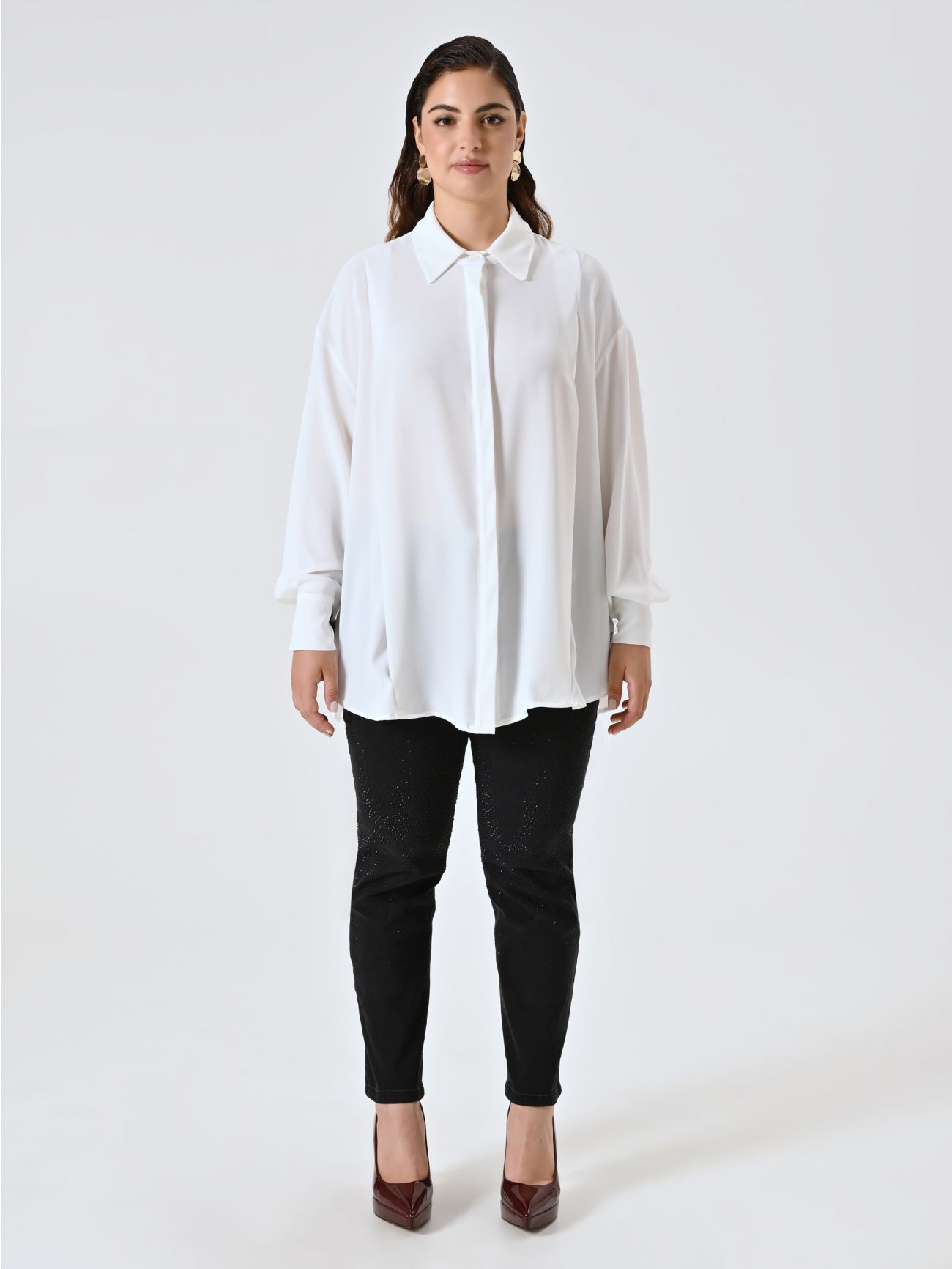 Curvy White Shirt det_1