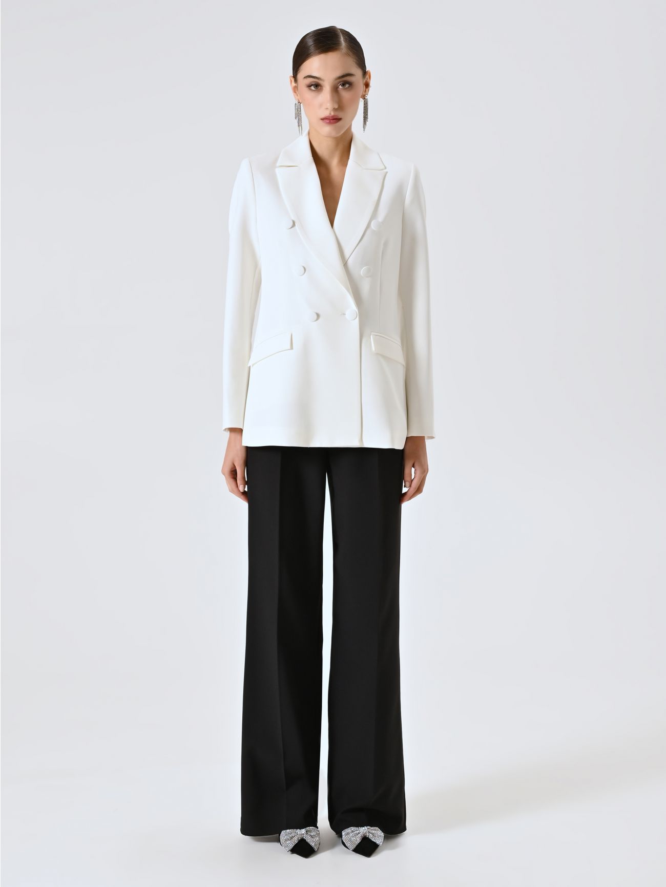 White Double-breasted Jacket in Technical Fabric det_1