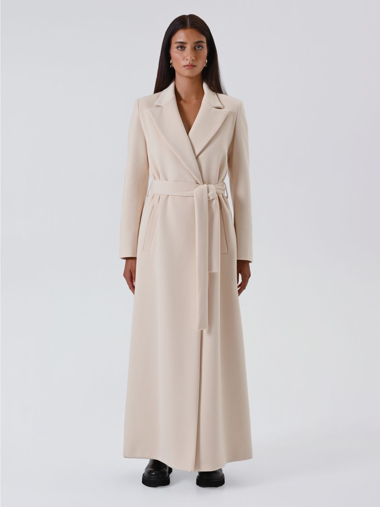 Cappotto Lungo Vestaglia Beige Chiaro det_1