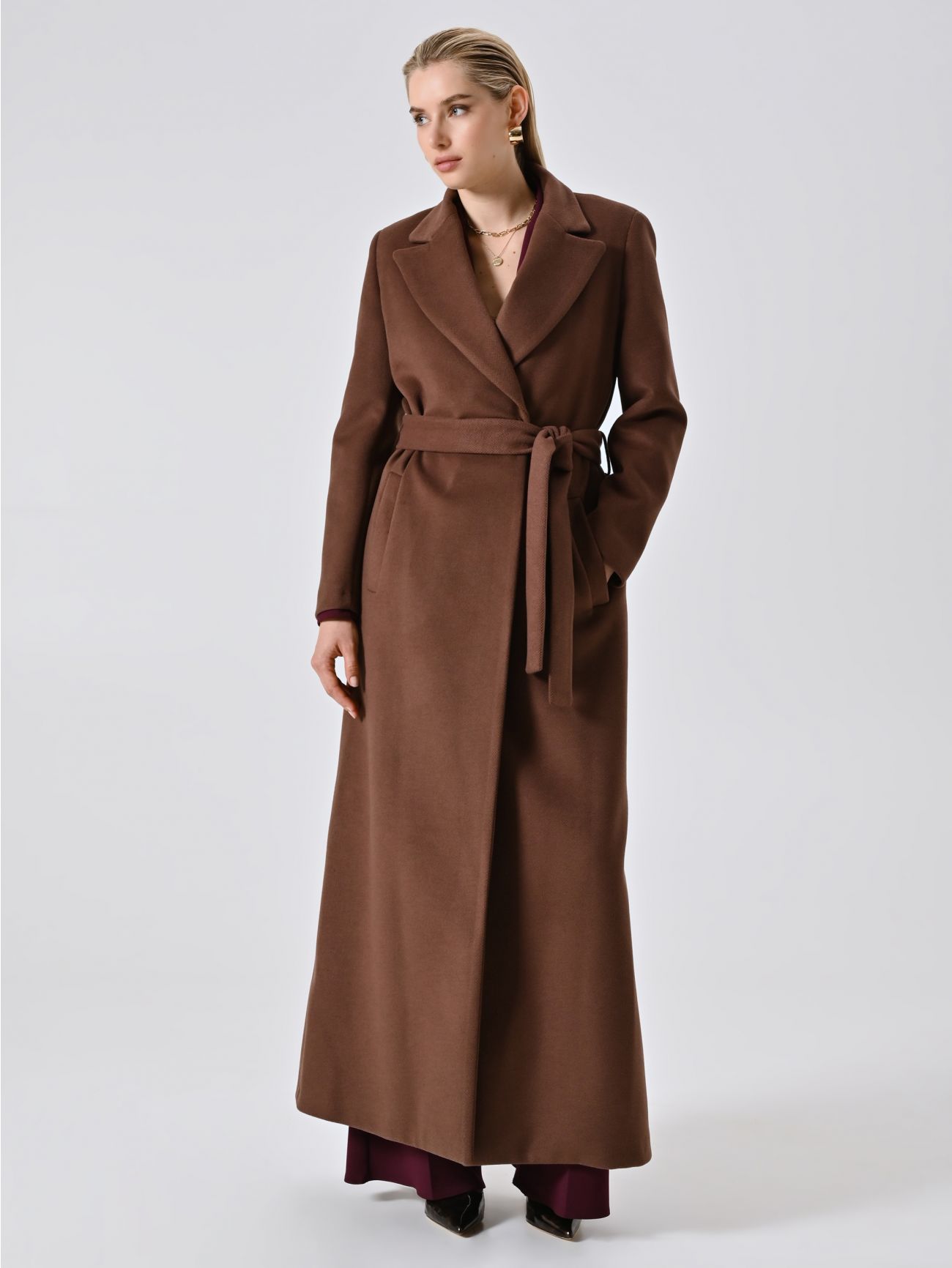 Cappotto Lungo Vestaglia Marrone Cioccolato in_i7