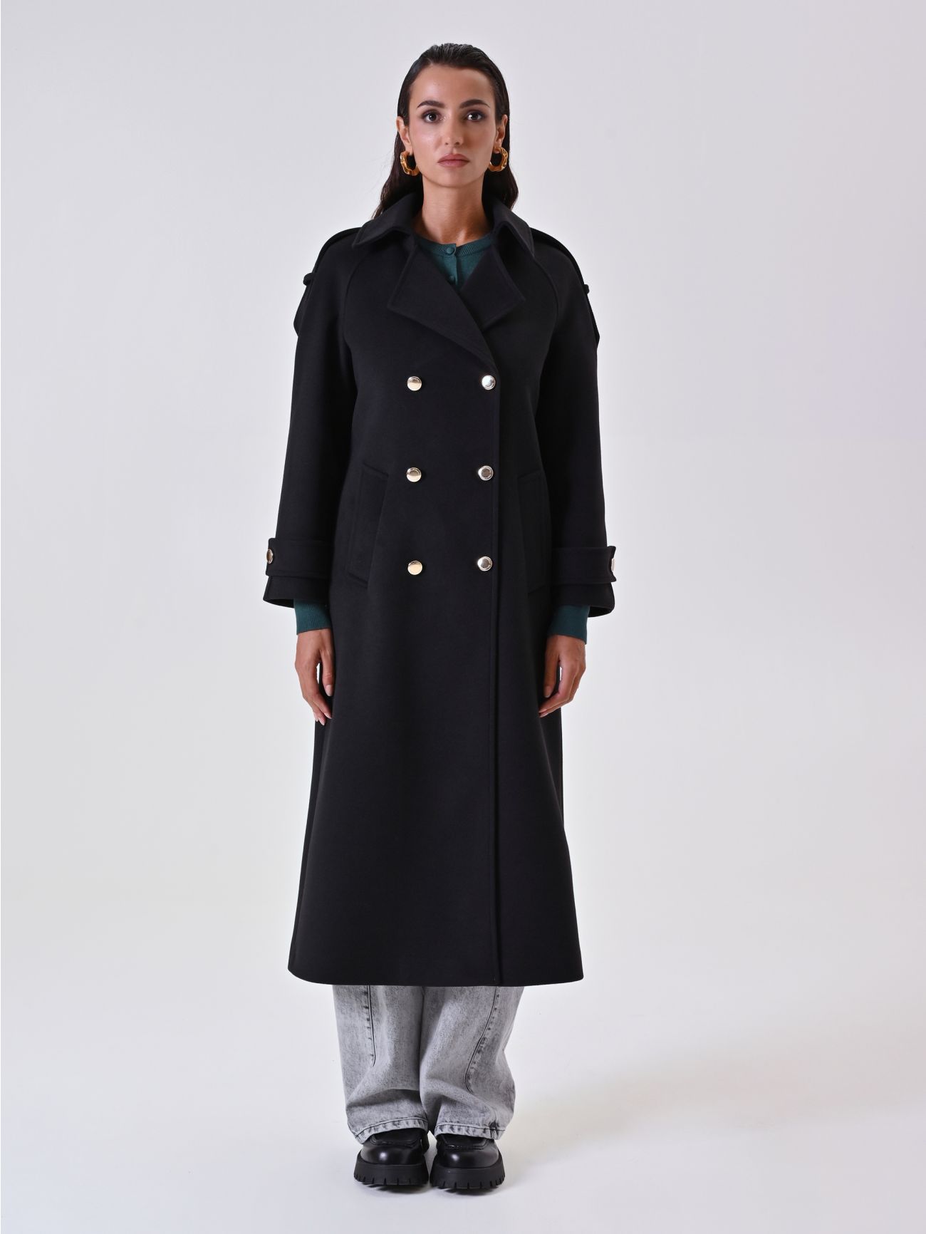 Manteau noir croisé avec pièces det_1
