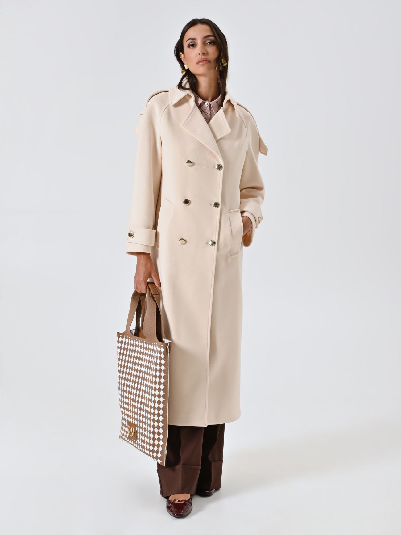 Cappotto Beige Doppiopetto Over con Mostrine   Rinascimento