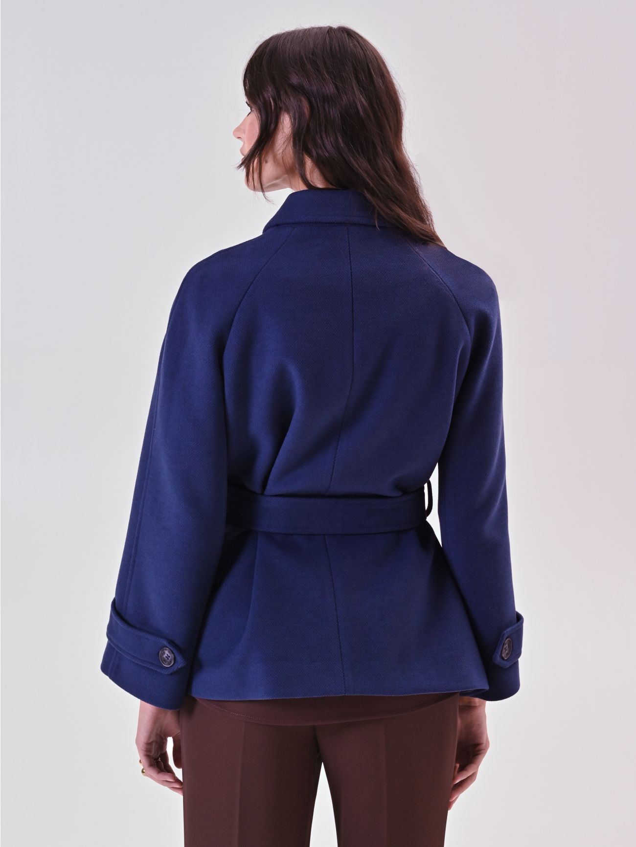 Cappotto Blu Corto in Velour det_3