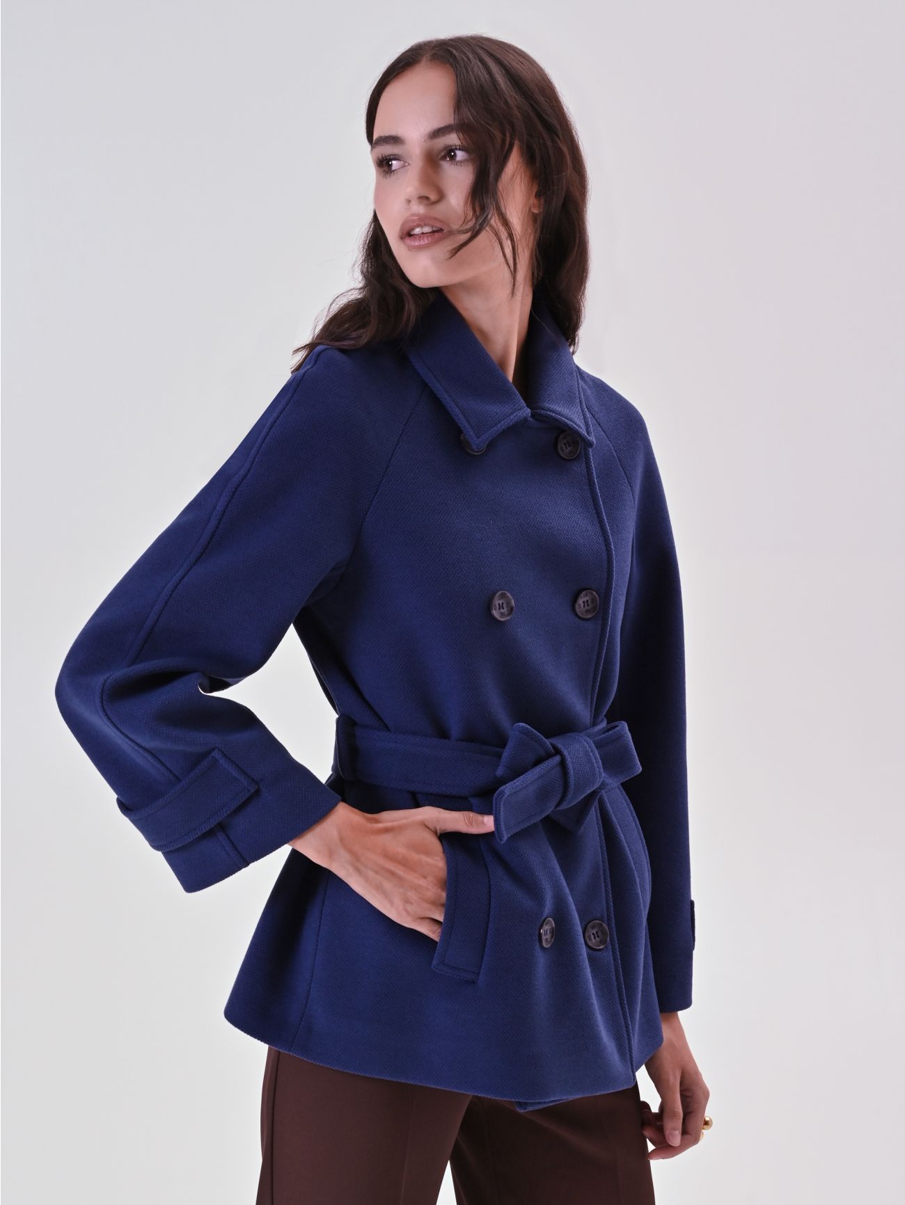 Cappotto Blu Corto in Velour in_i7