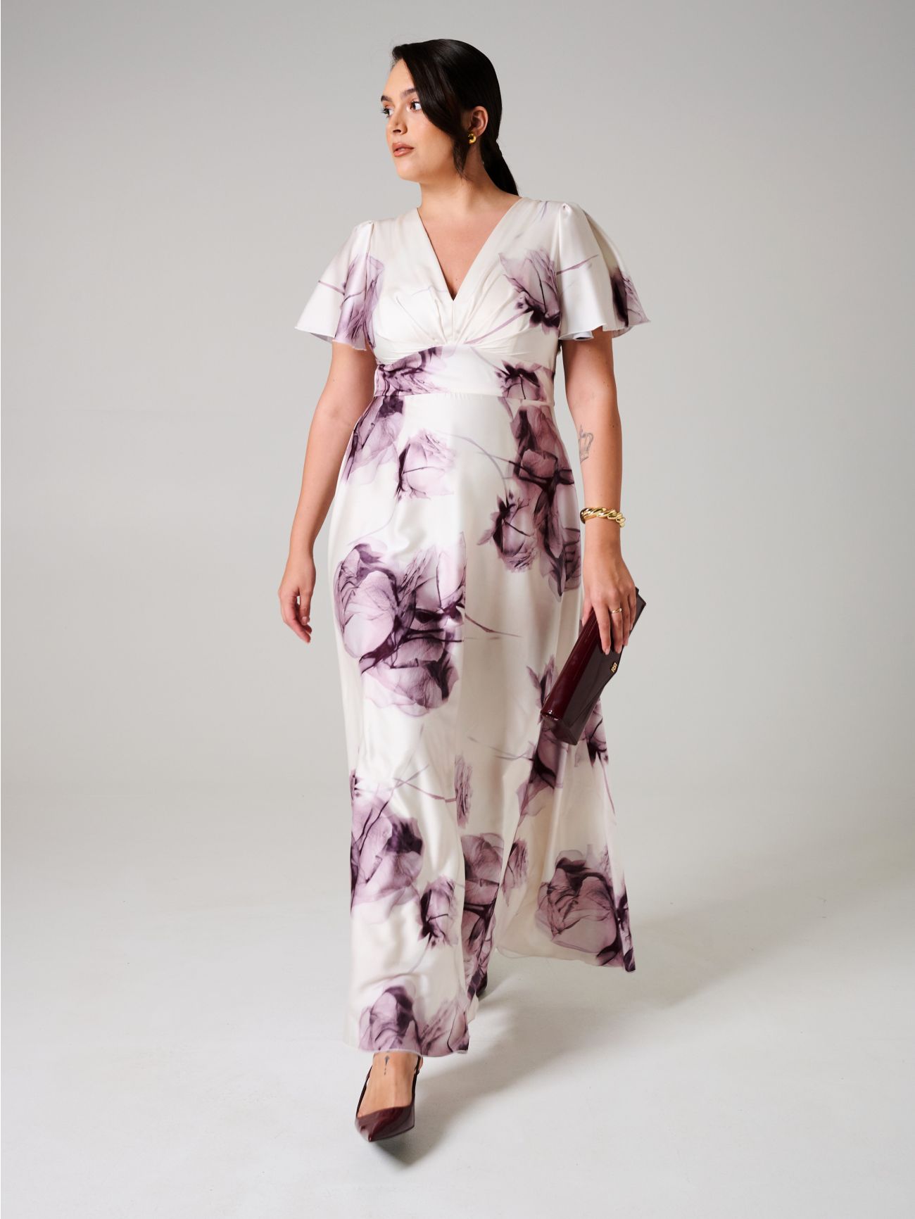 Vestido curvy con estampado floral sp_e1