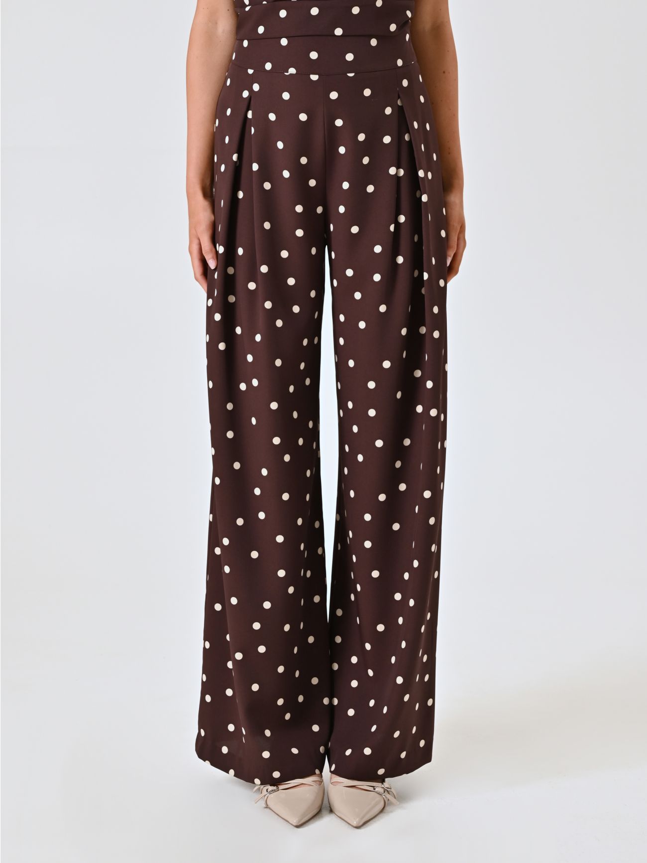 Pantaloni Marroni con Pois Bianchi det_2