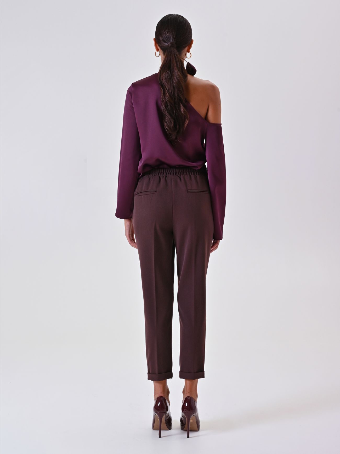 Pantalon marron en viscose mélangée det_3