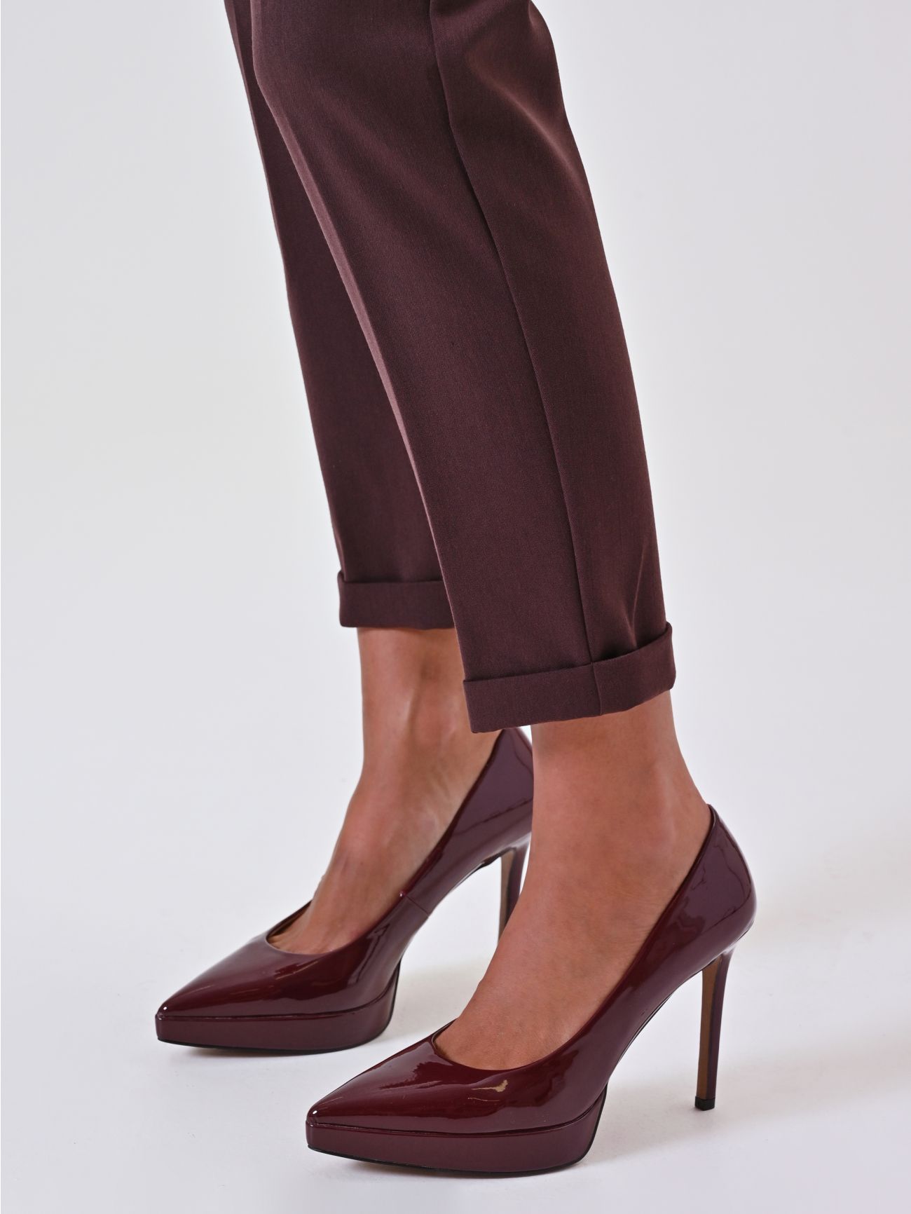 Pantalon marron en viscose mélangée in_i4