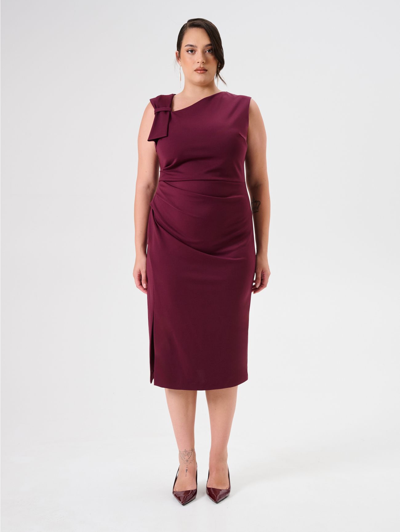  Burgunderrotes Curvy Midi-Etuikleid  det_1